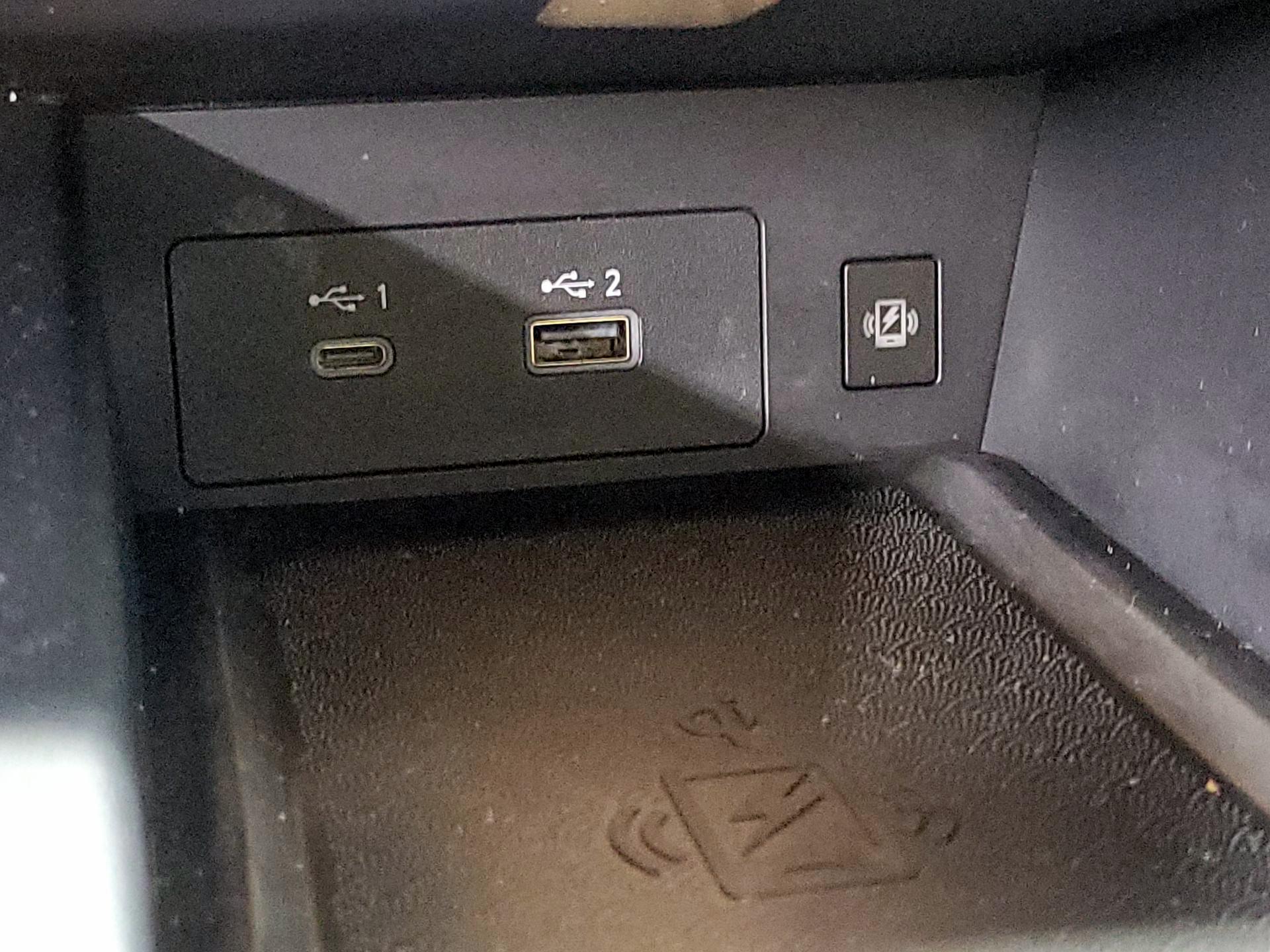 Thumbnail: 2023 INFINITI QX60 - 19