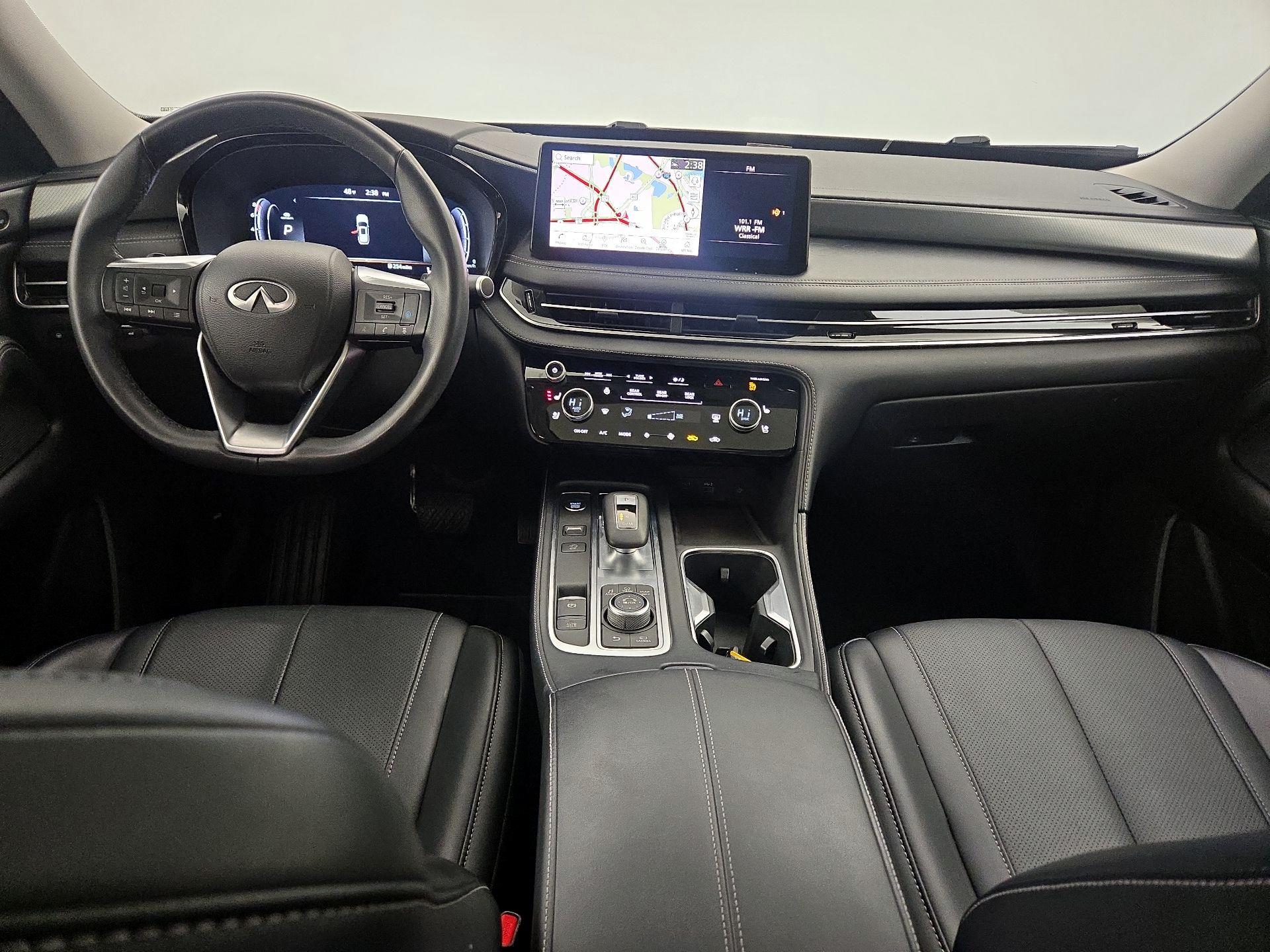 Thumbnail: 2023 INFINITI QX60 - 9