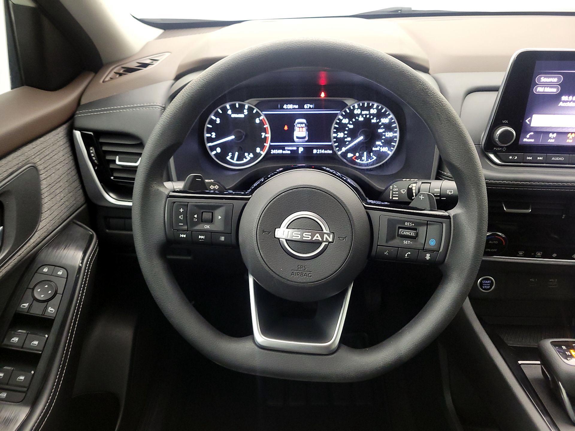 Thumbnail: 2023 Nissan Rogue - 10