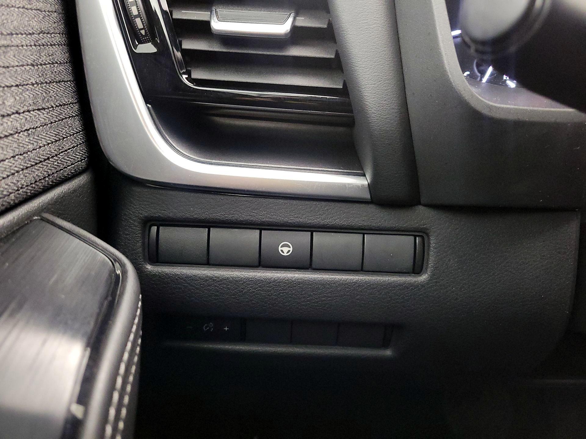 Thumbnail: 2023 Nissan Rogue - 13