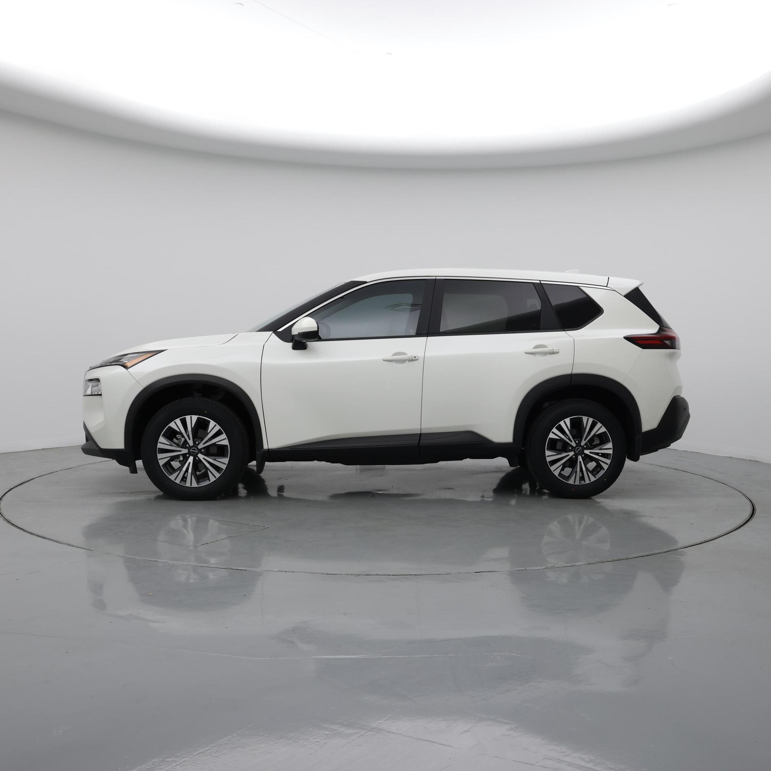 Thumbnail: 2023 Nissan Rogue - 3