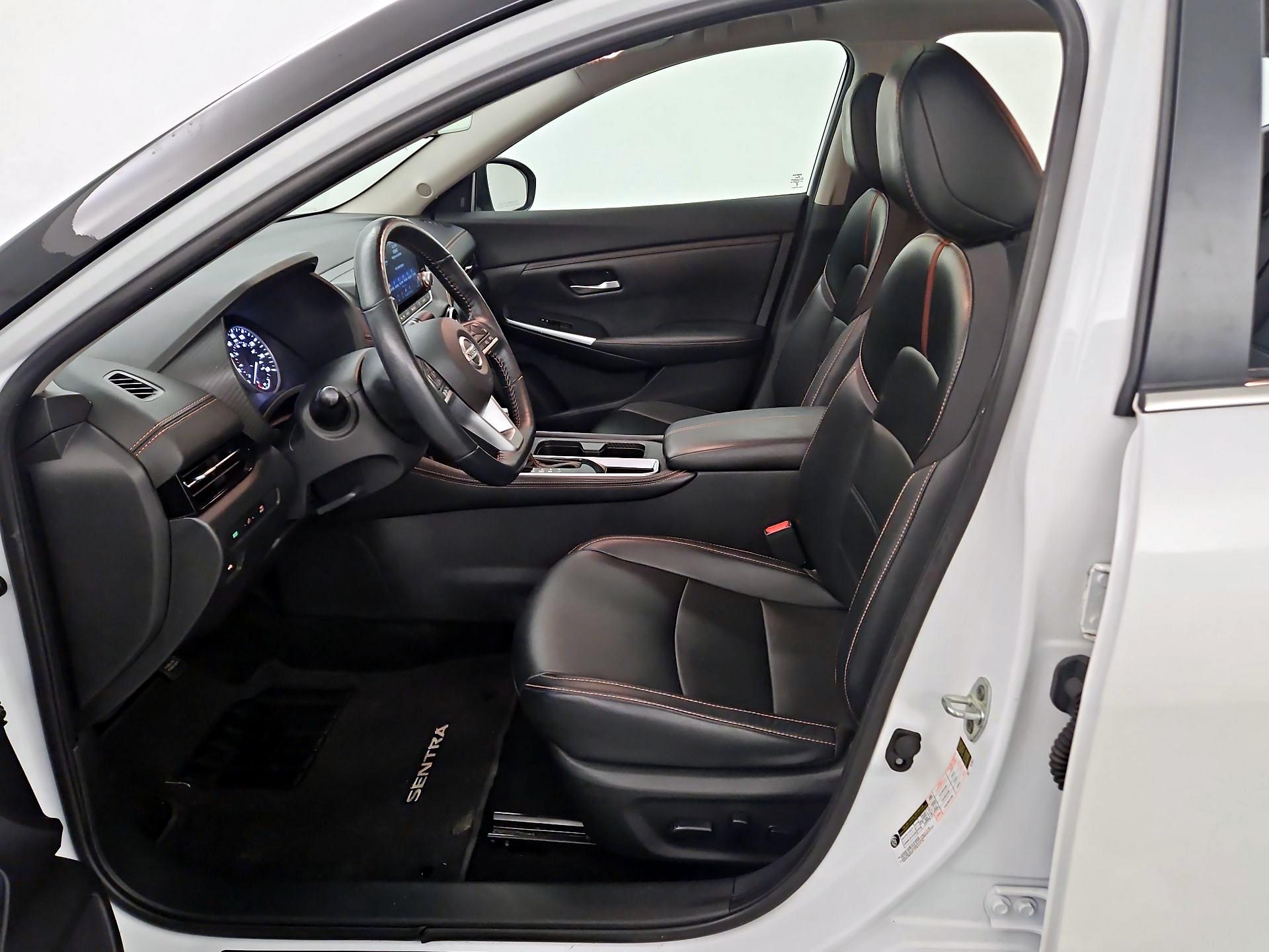 Thumbnail: 2022 Nissan Sentra - 11