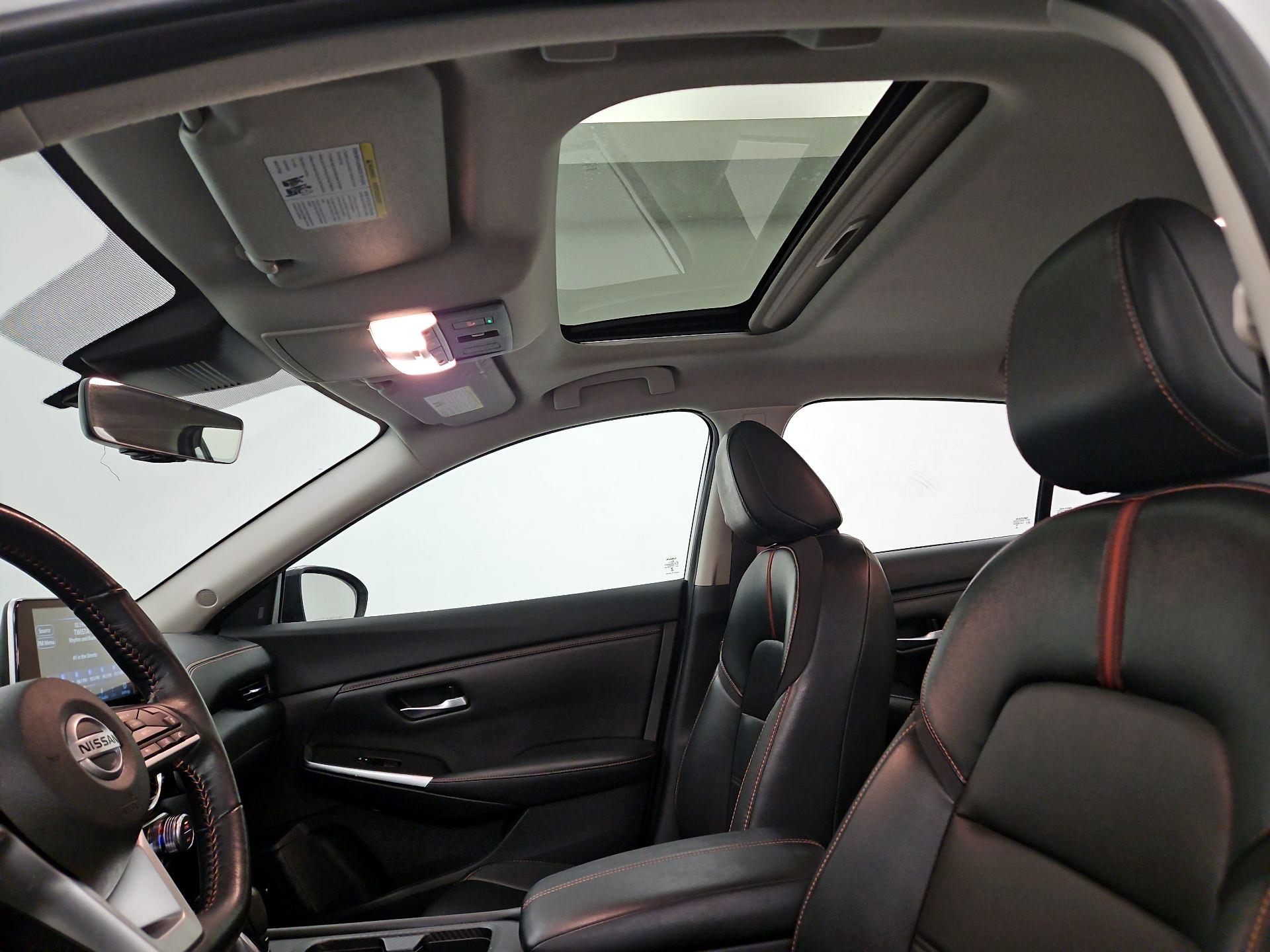 Thumbnail: 2022 Nissan Sentra - 19