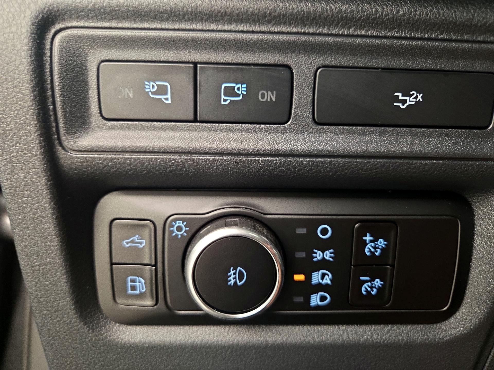 Thumbnail: 2023 Ford F-150 - 13