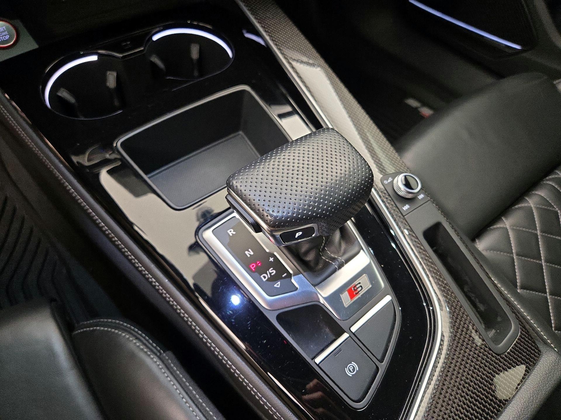 Thumbnail: 2021 Audi S5 - 18