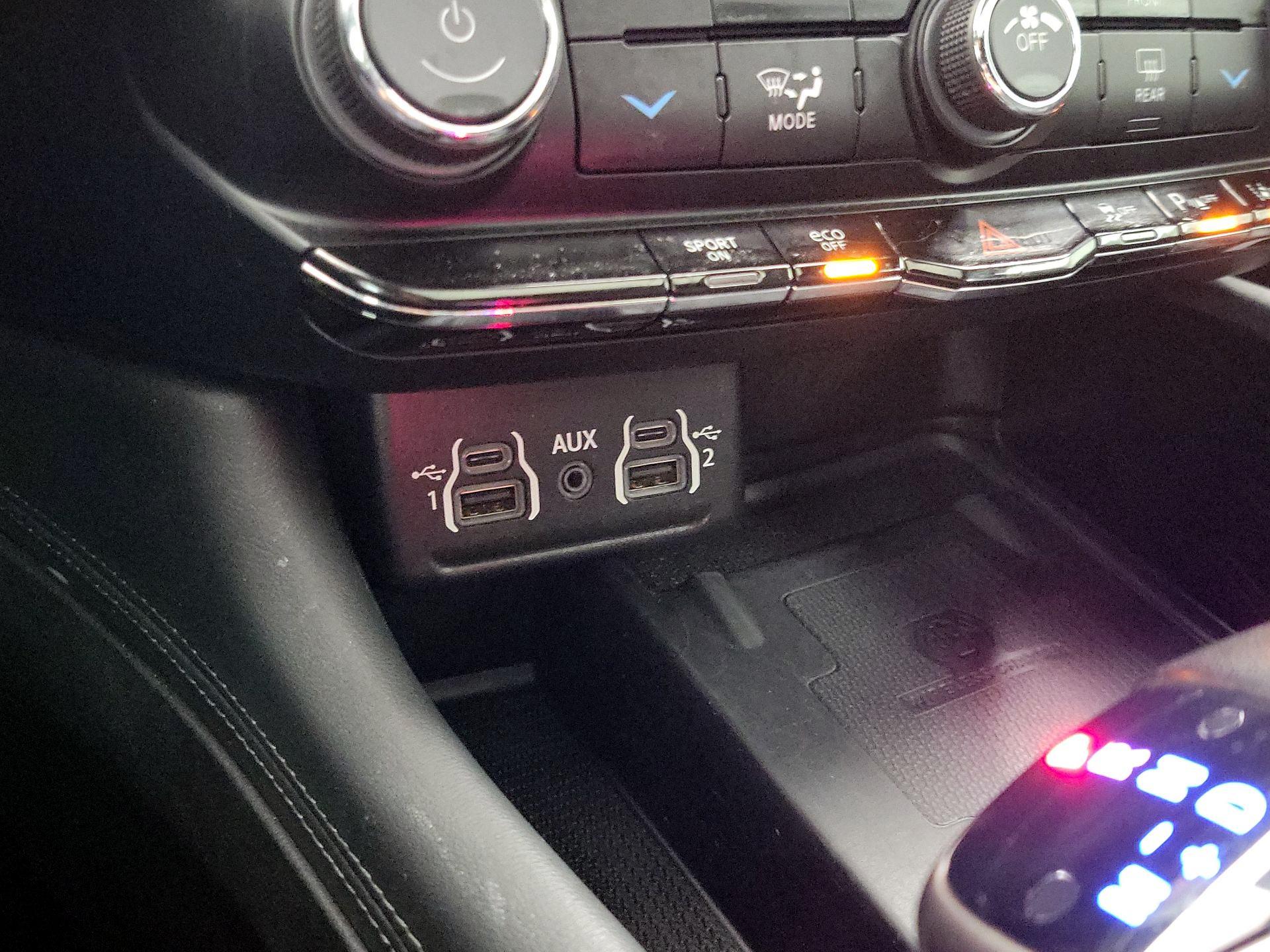 Thumbnail: 2022 Dodge Durango - 19