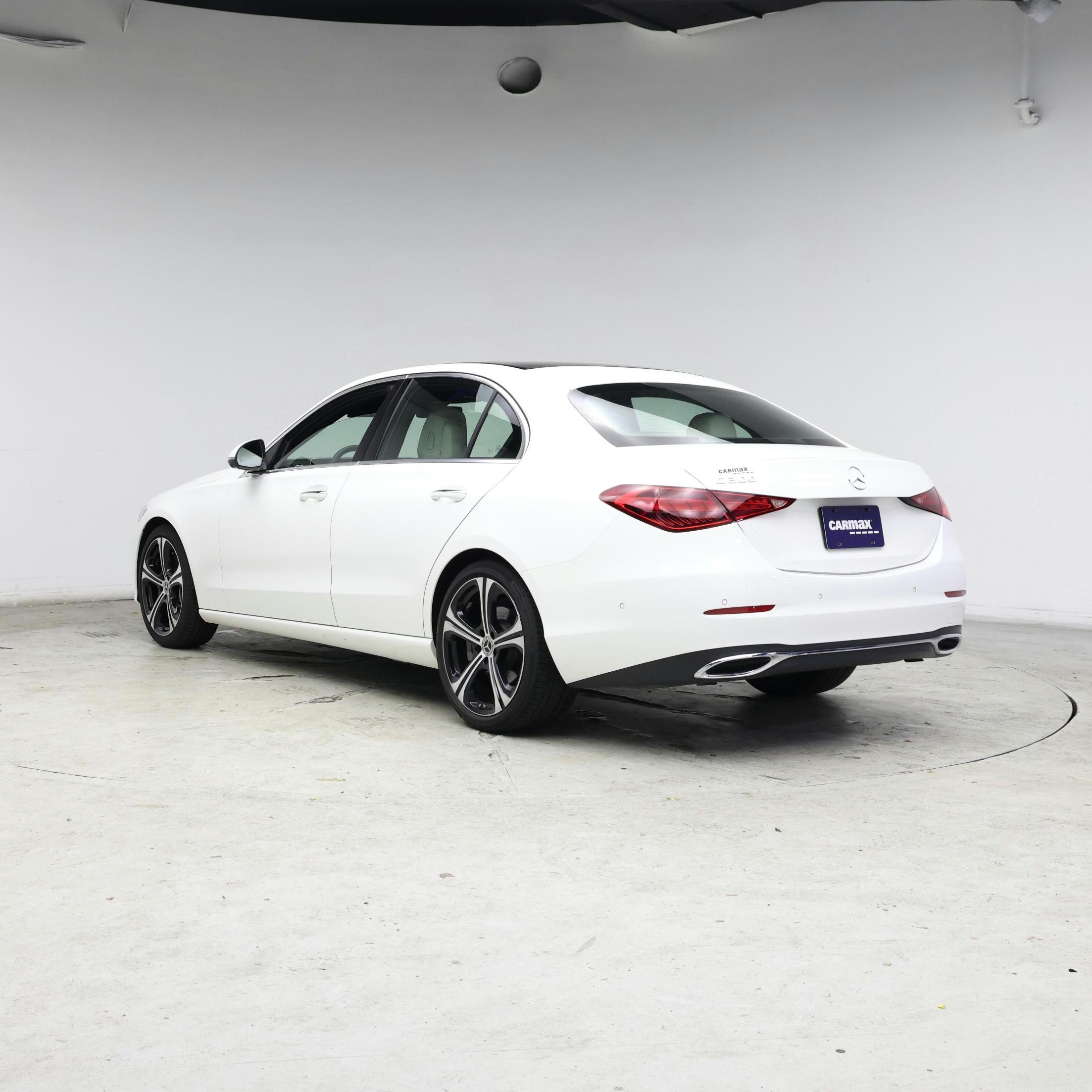 Thumbnail: 2023 Mercedes-Benz C-Class - 2