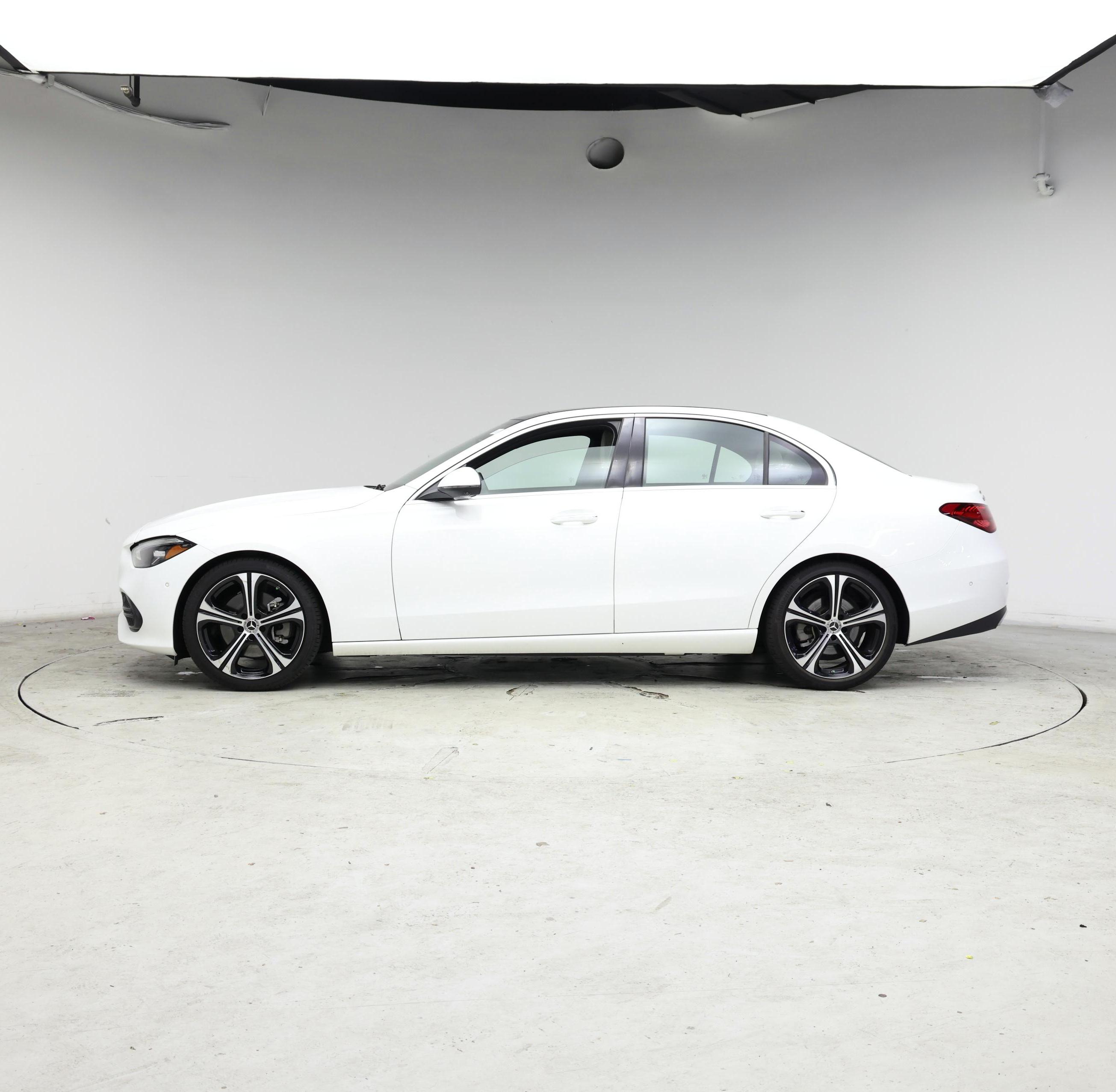 Thumbnail: 2023 Mercedes-Benz C-Class - 3