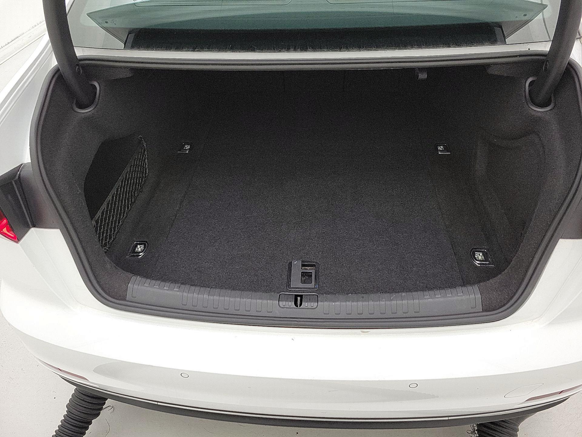 Thumbnail: 2024 Audi A6 - 20