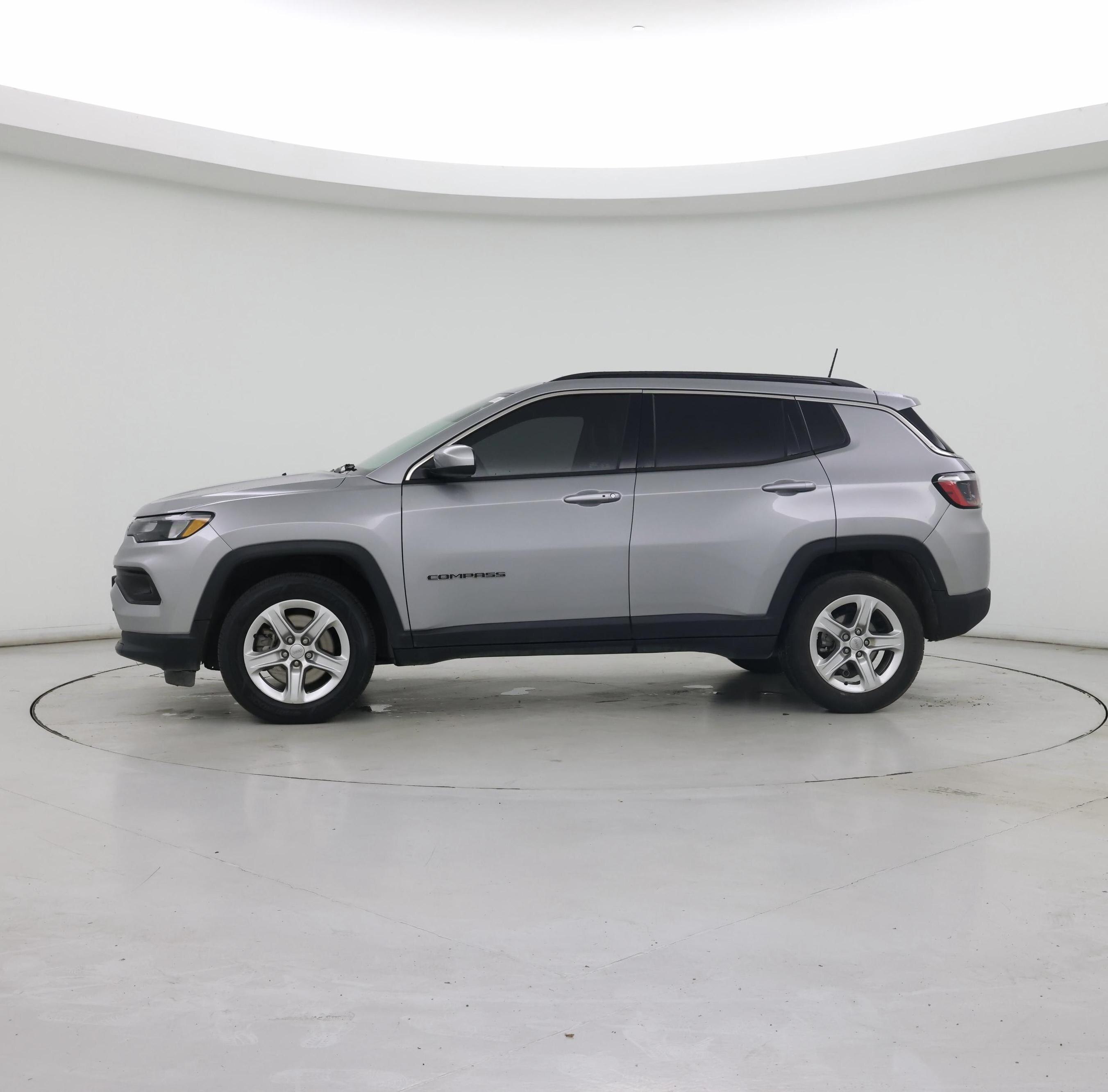 Thumbnail: 2023 Jeep Compass - 3