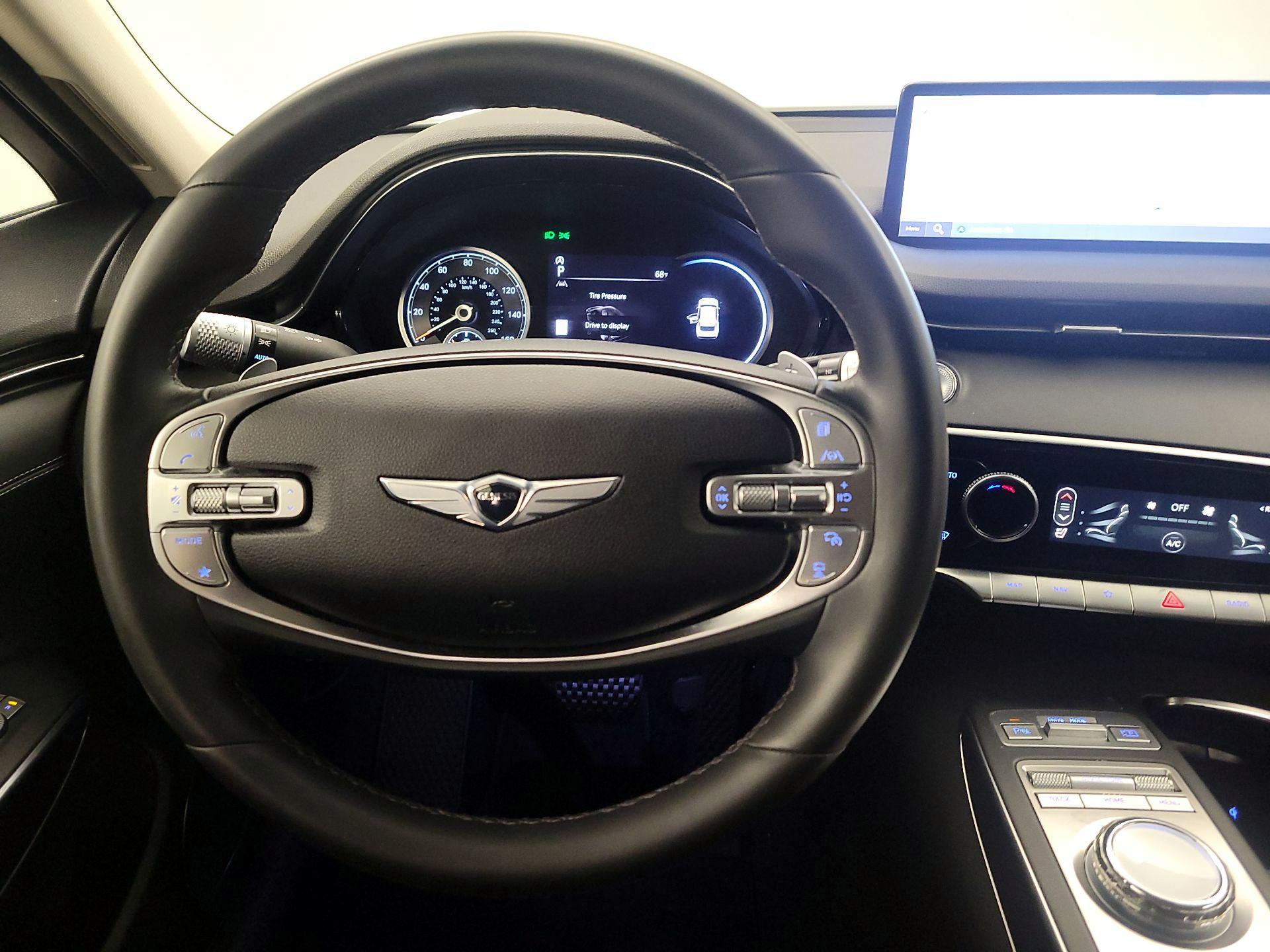 Thumbnail: 2025 Genesis GV70 - 10