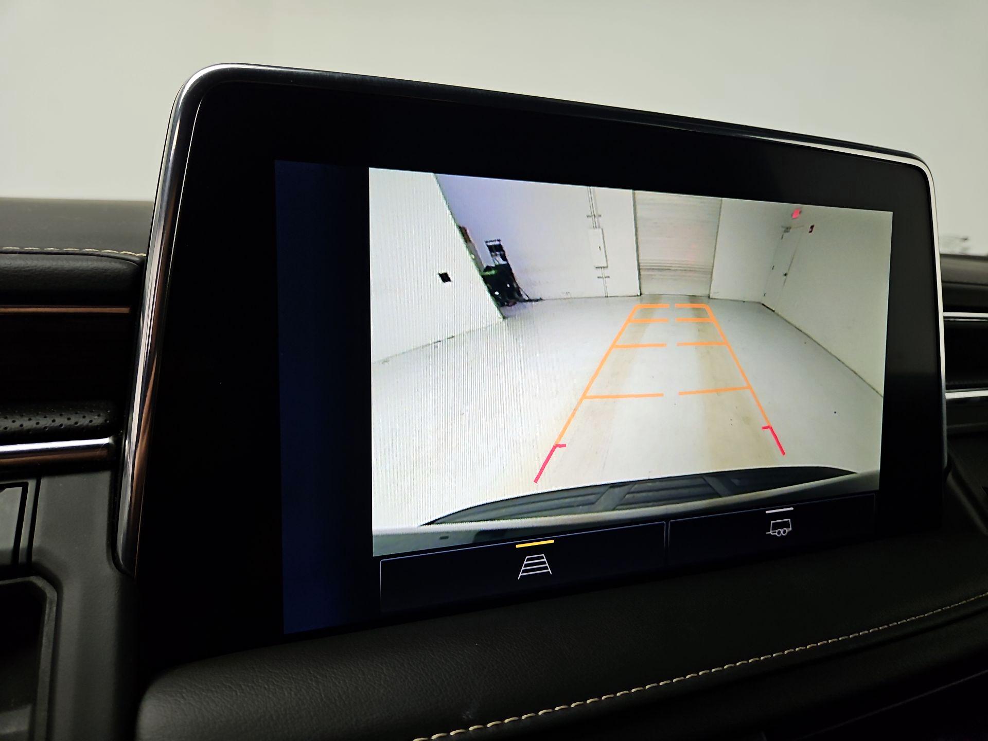 Thumbnail: 2024 Chevrolet Tahoe - 14