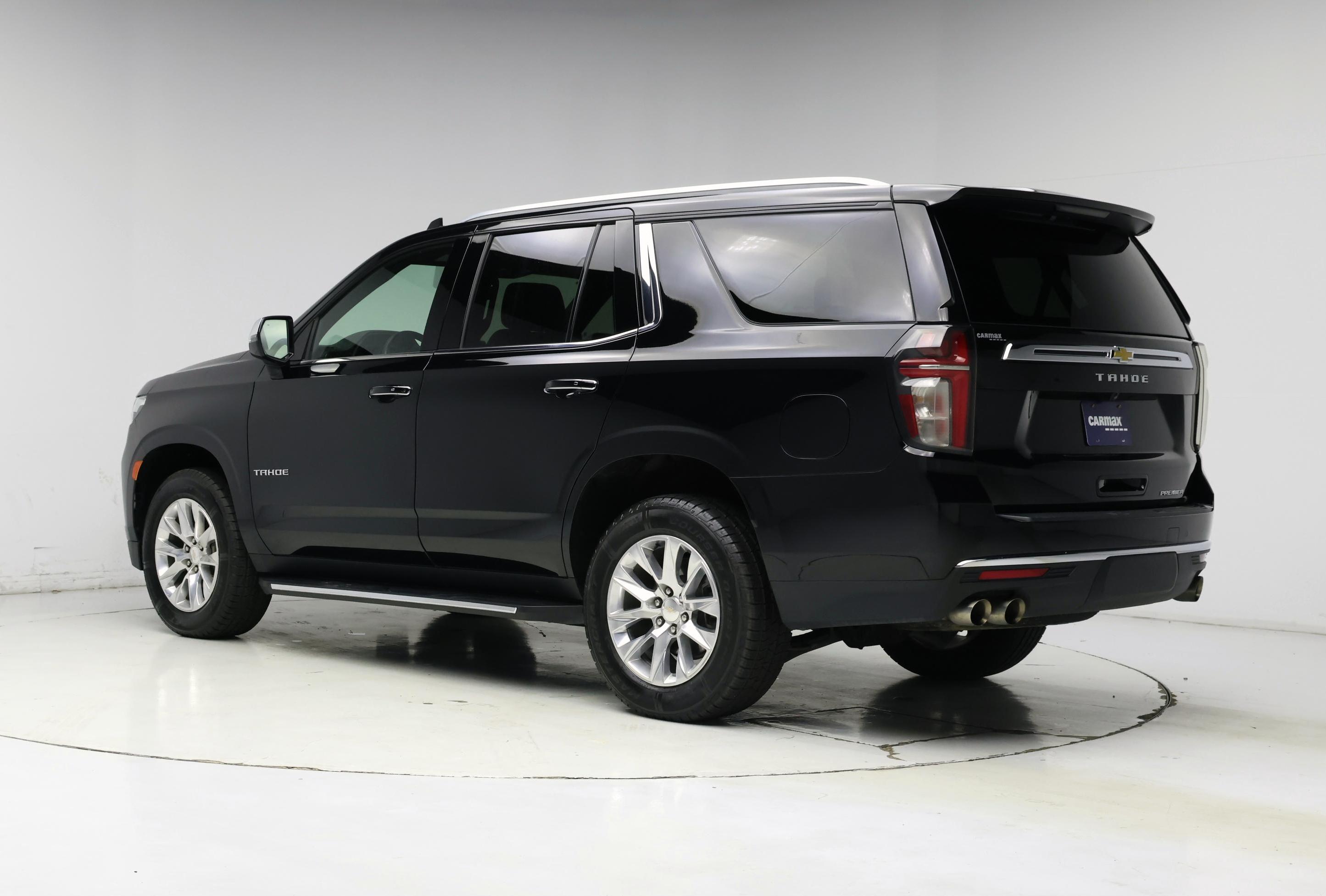 Thumbnail: 2024 Chevrolet Tahoe - 2