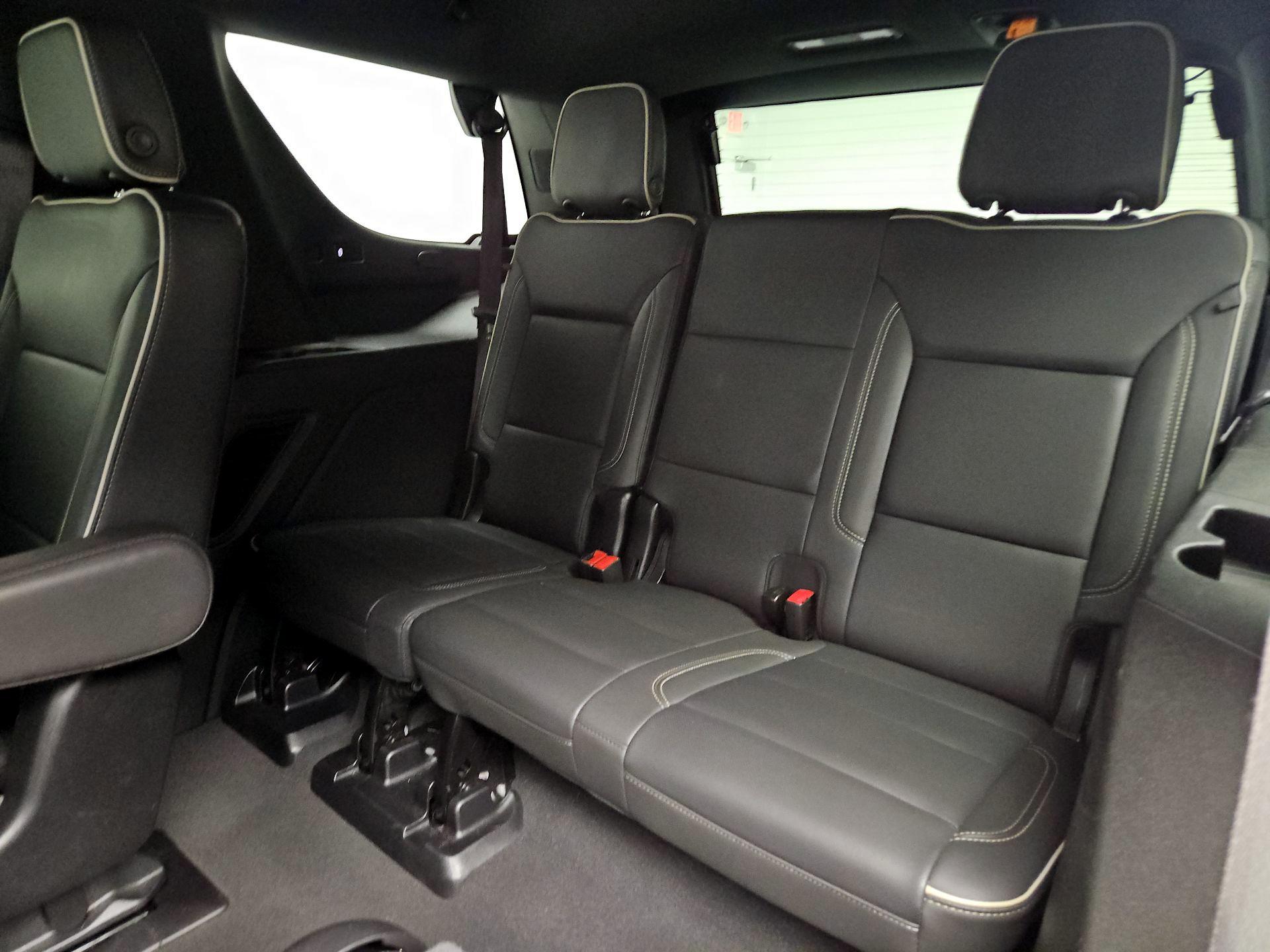 Thumbnail: 2024 Chevrolet Tahoe - 20