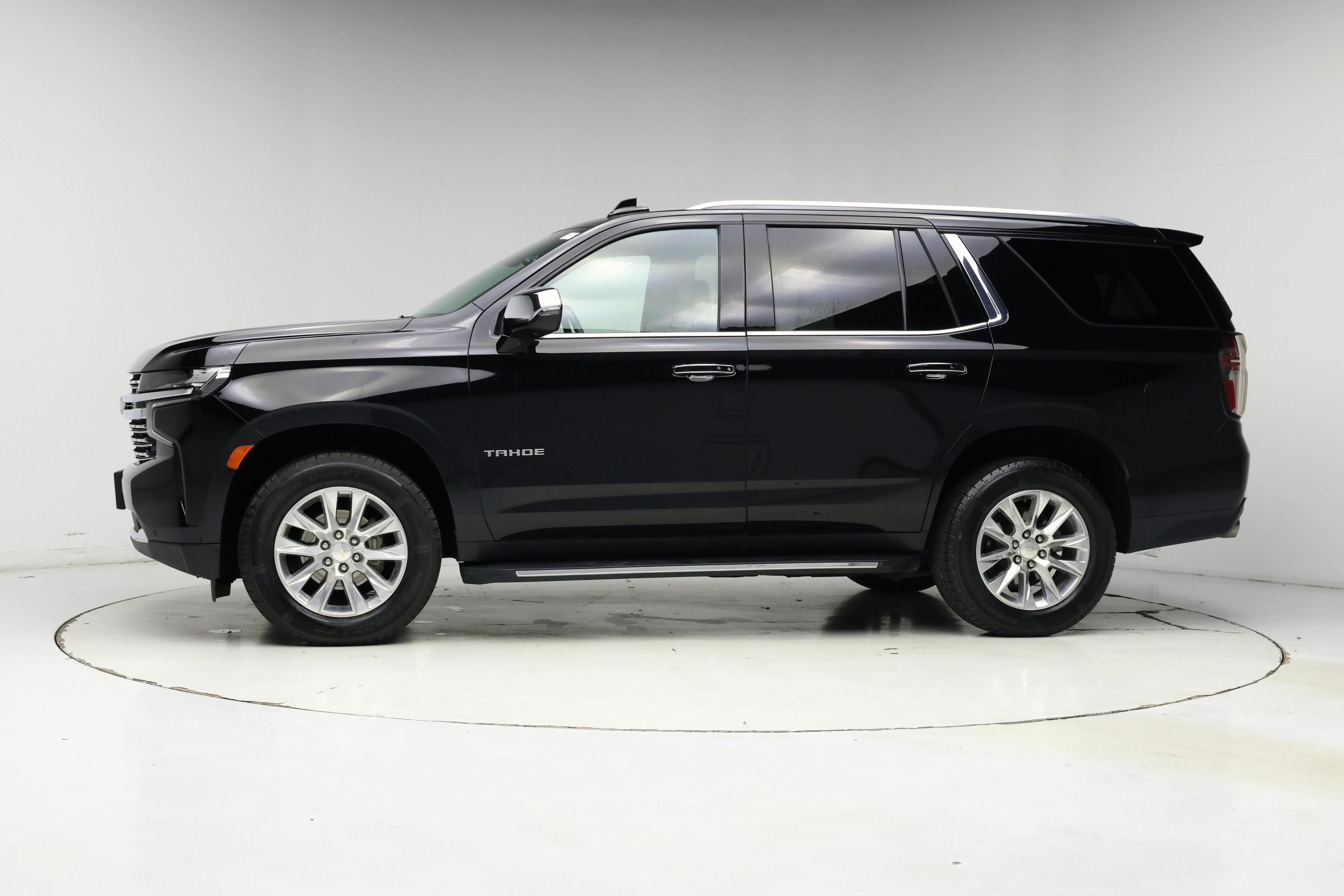 Thumbnail: 2024 Chevrolet Tahoe - 3