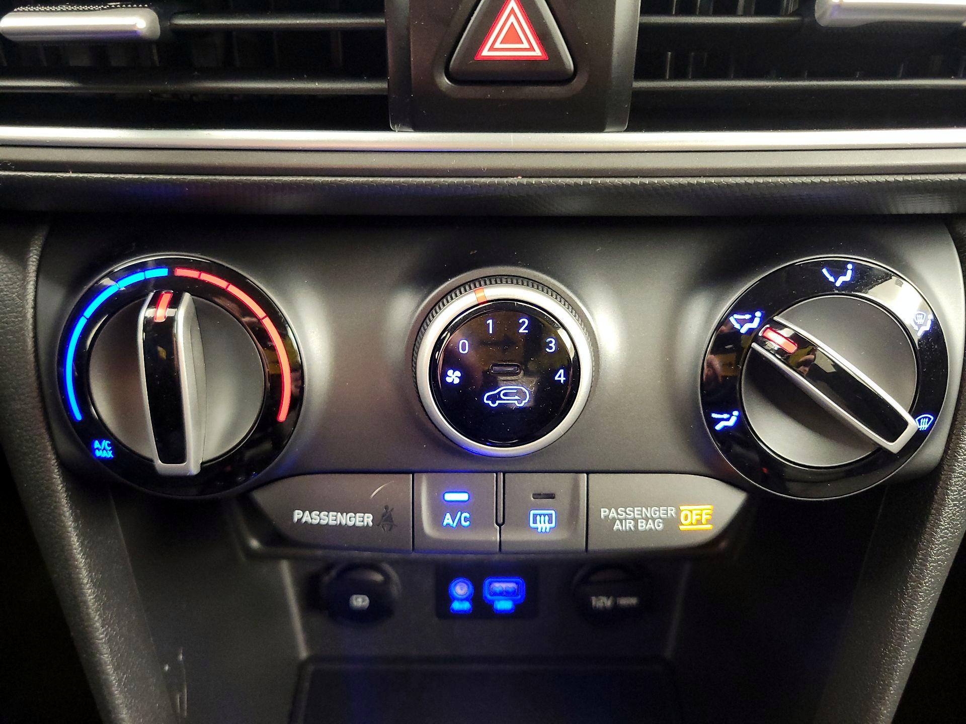 Thumbnail: 2020 Hyundai Kona - 16