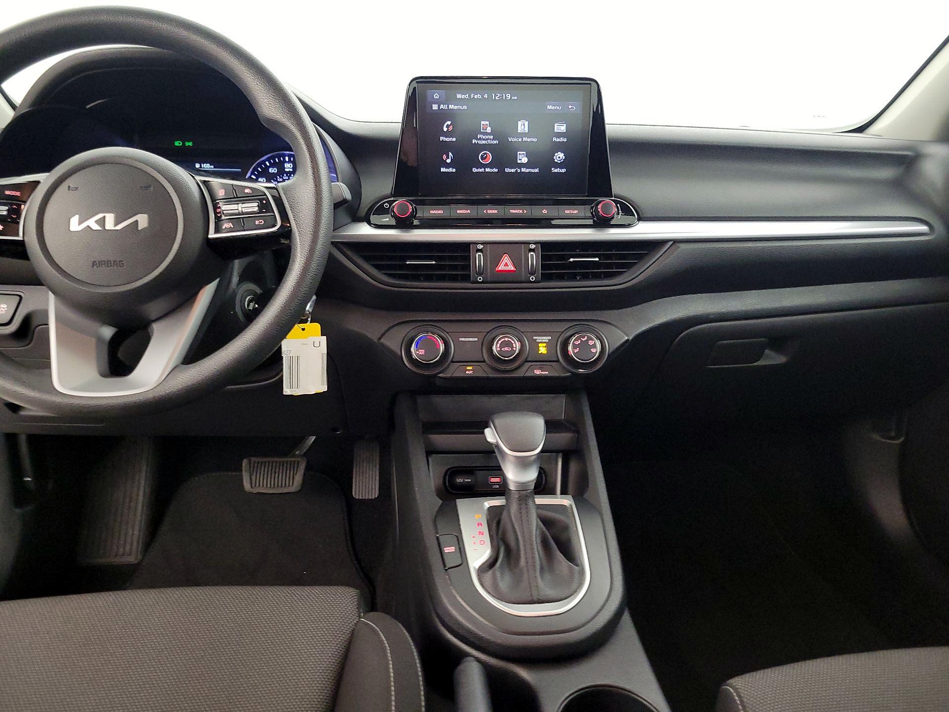 Thumbnail: 2023 Kia Forte - 9