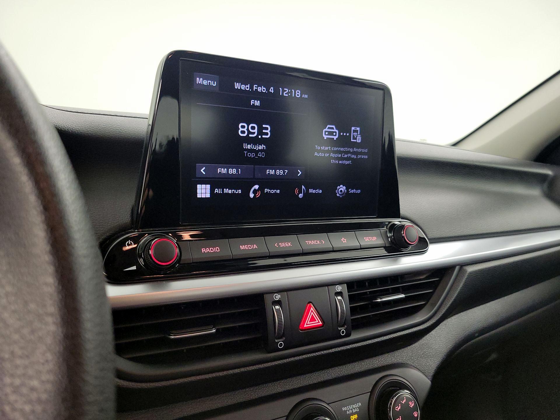 Thumbnail: 2023 Kia Forte - 15