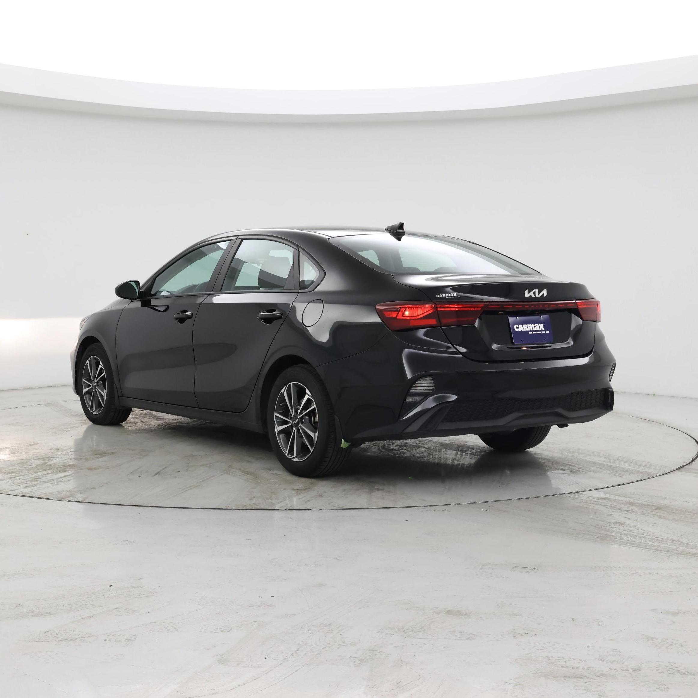 Thumbnail: 2023 Kia Forte - 2