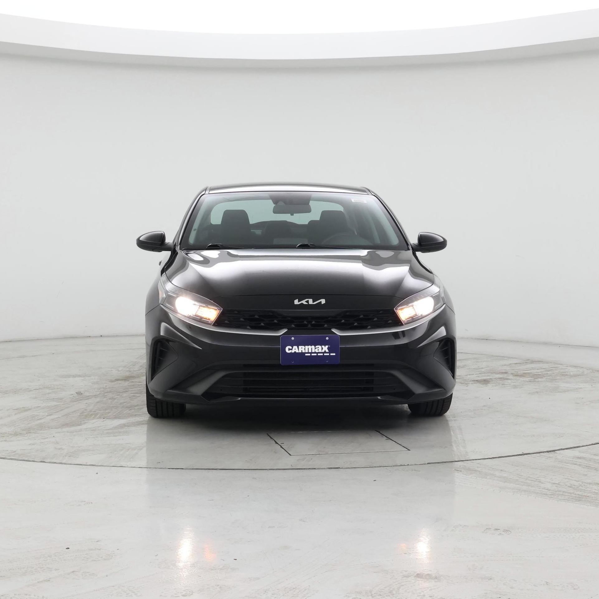 Thumbnail: 2023 Kia Forte - 5