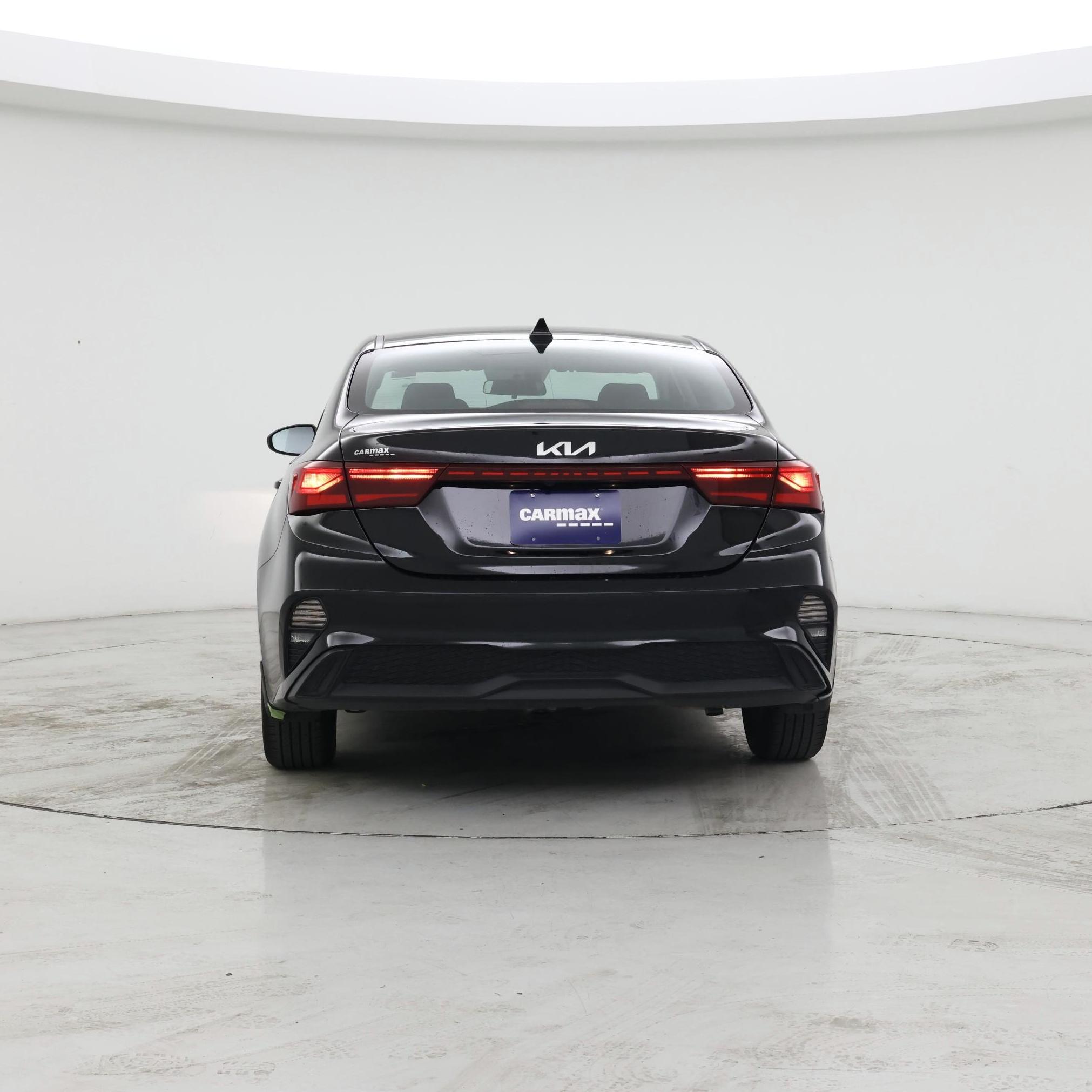 Thumbnail: 2023 Kia Forte - 6