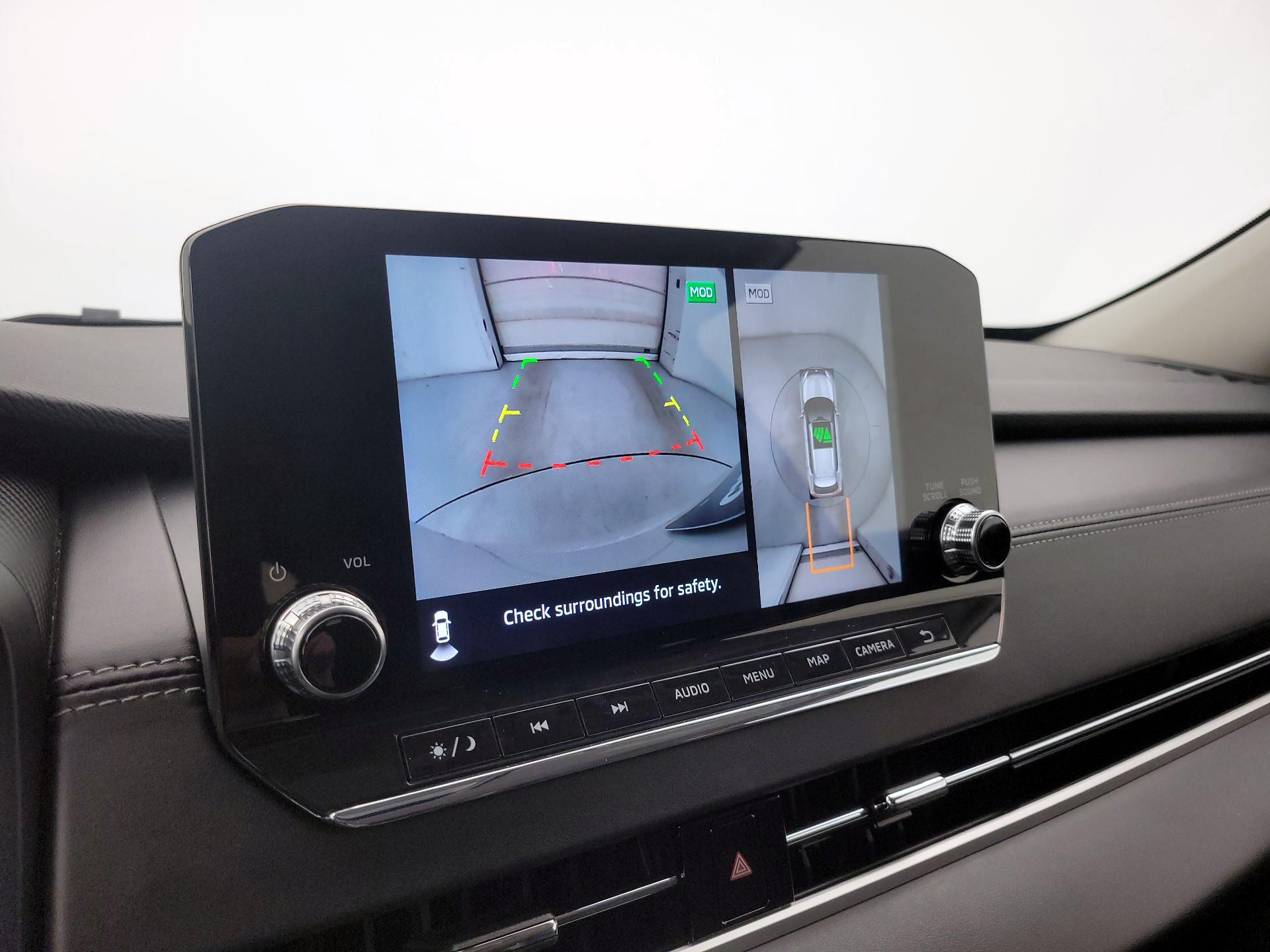 Thumbnail: 2024 Mitsubishi Outlander - 15