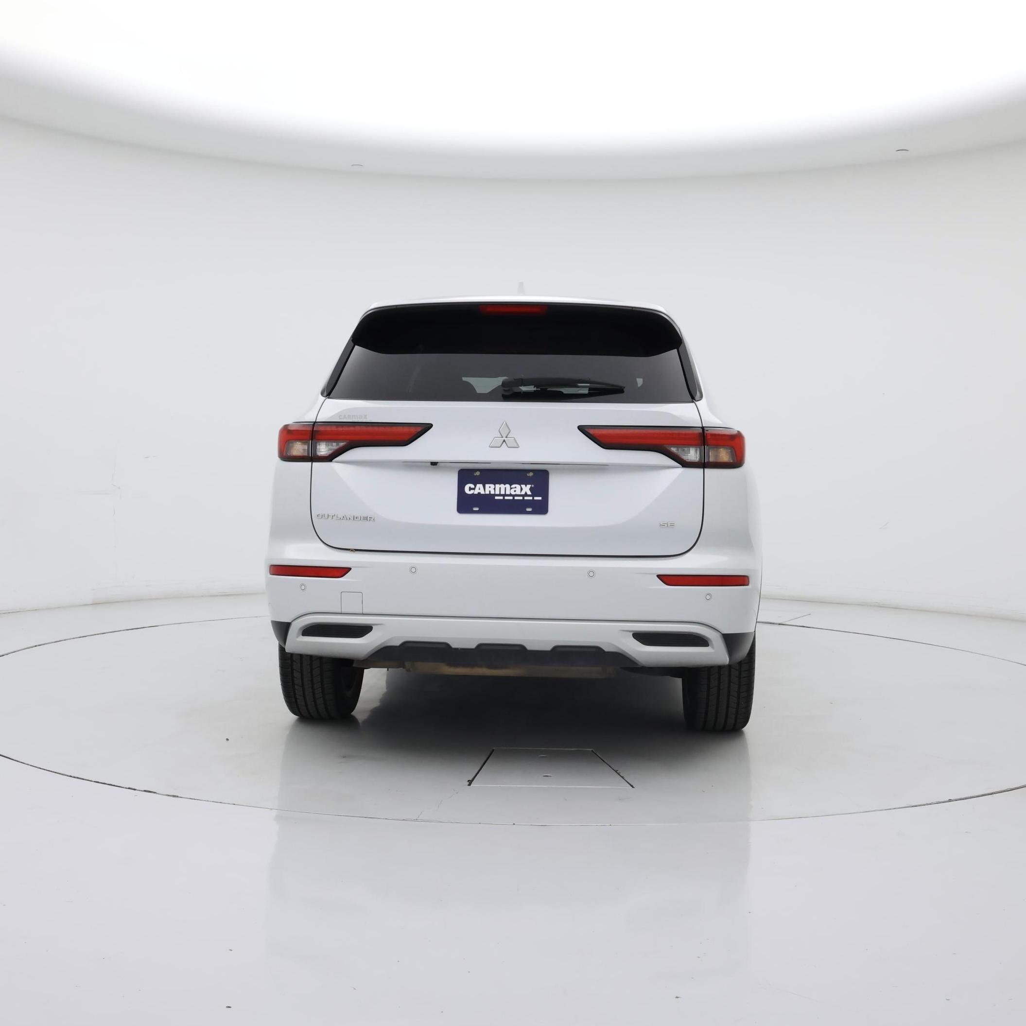 Thumbnail: 2024 Mitsubishi Outlander - 6