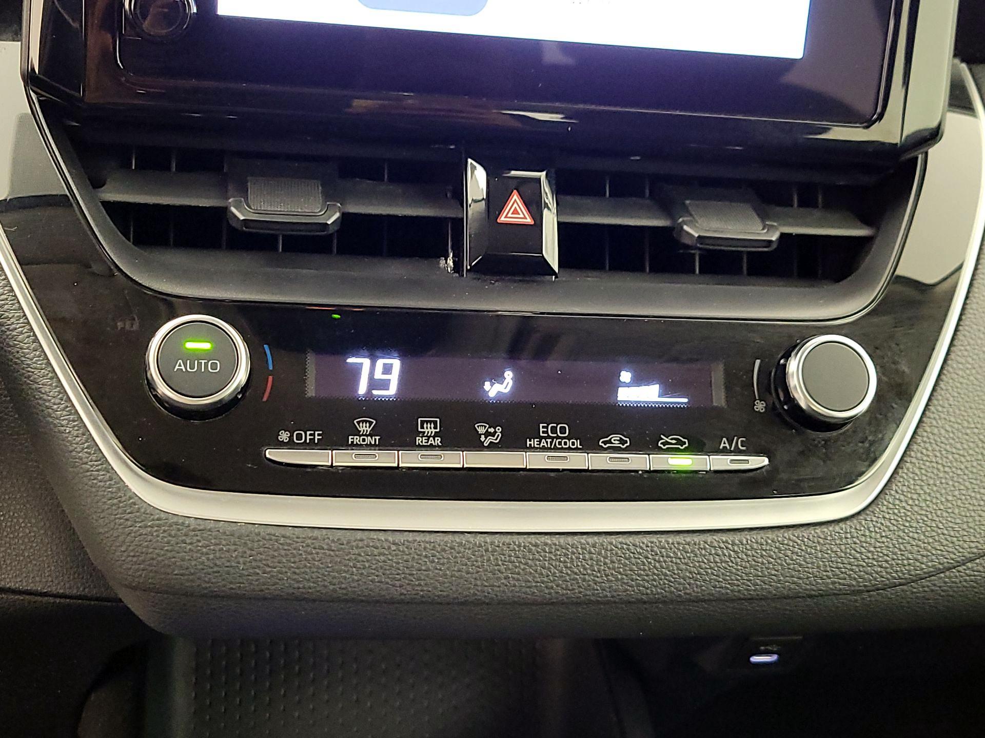 Thumbnail: 2024 Toyota Corolla - 16