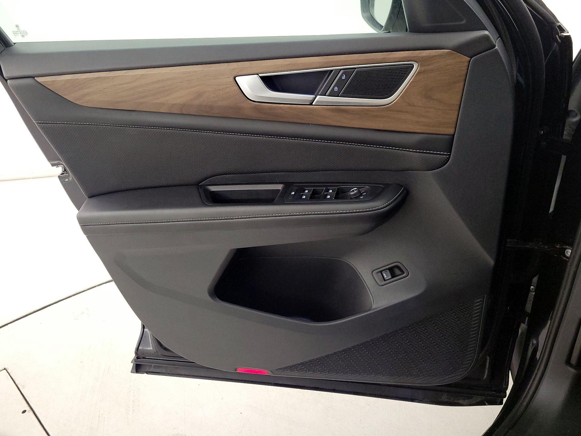 Thumbnail: 2024 Volkswagen Atlas - 12