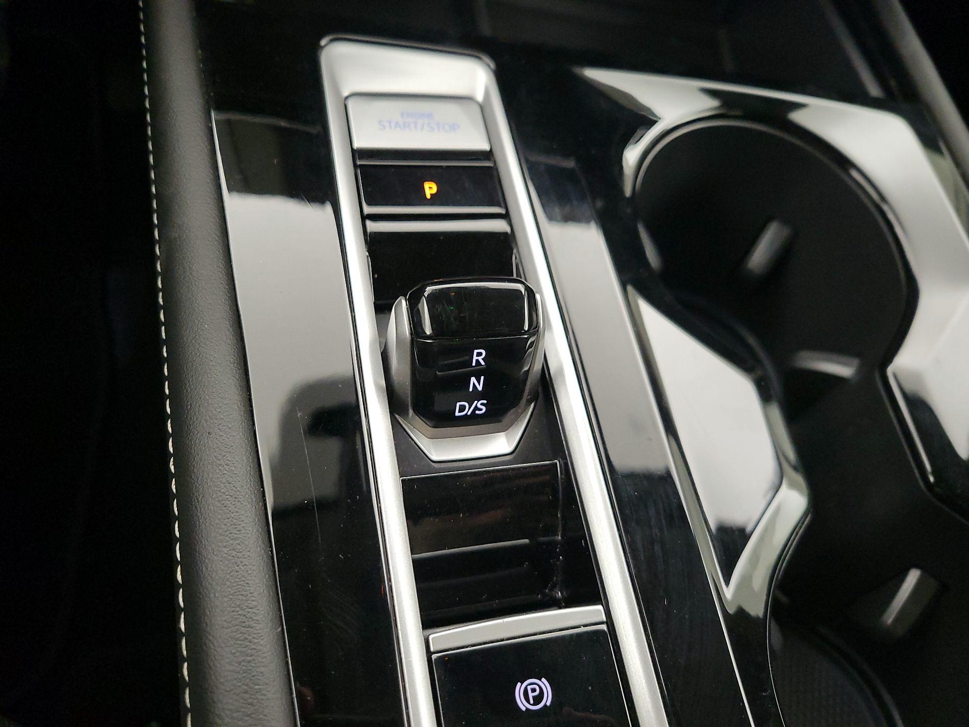 Thumbnail: 2024 Volkswagen Atlas - 17