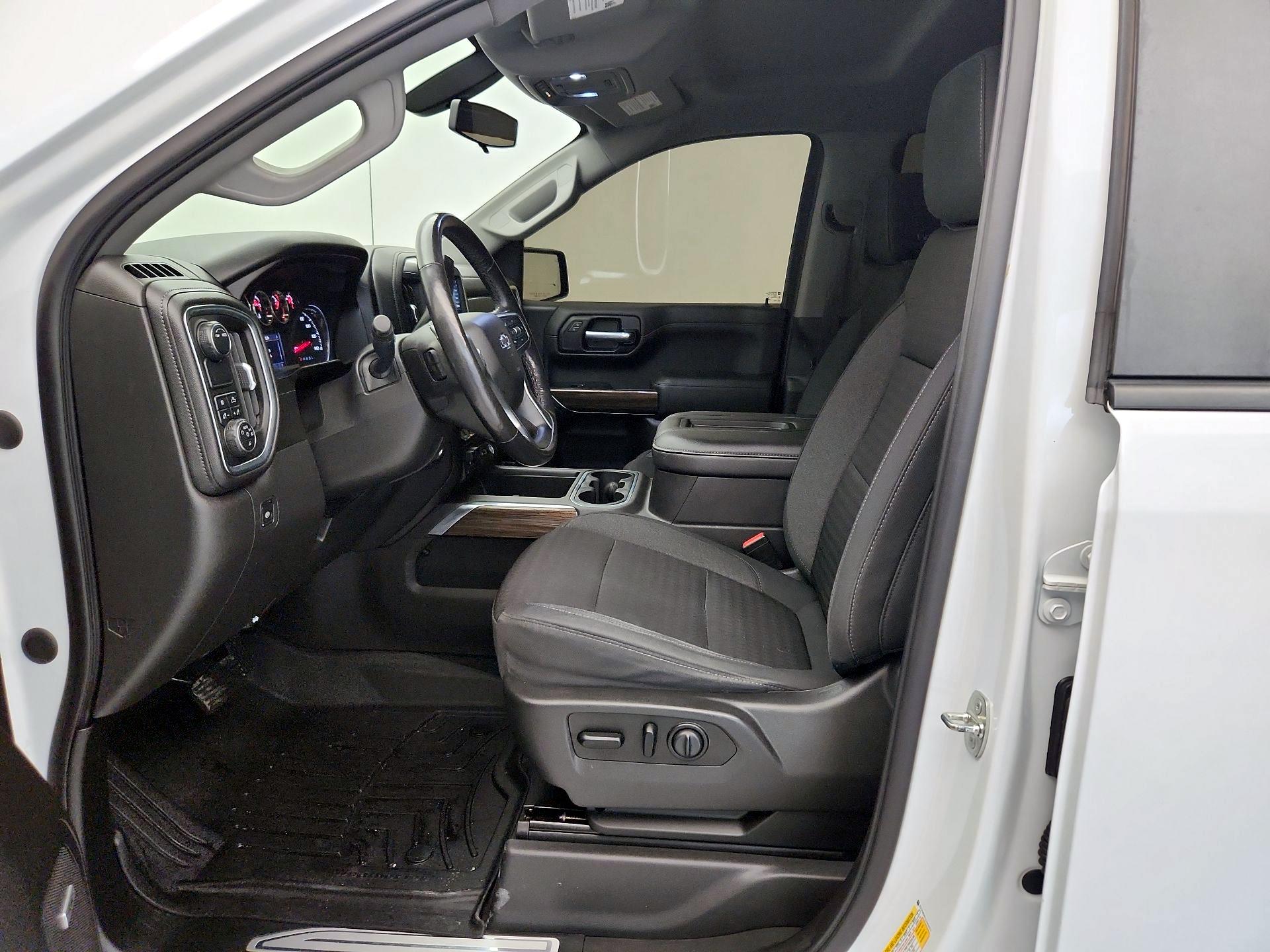 Thumbnail: 2020 Chevrolet Silverado 1500 - 11