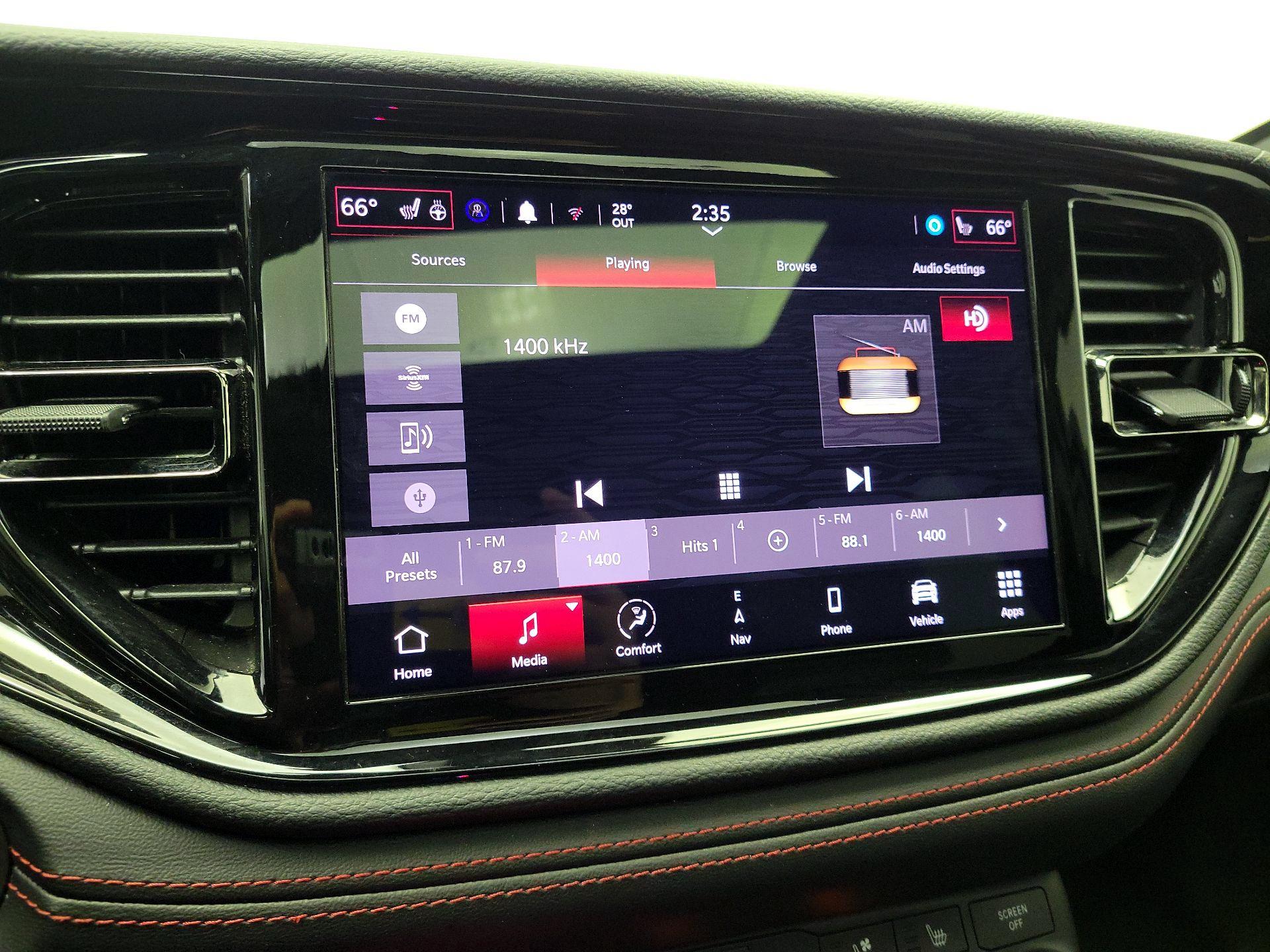 Thumbnail: 2024 Dodge Durango - 16