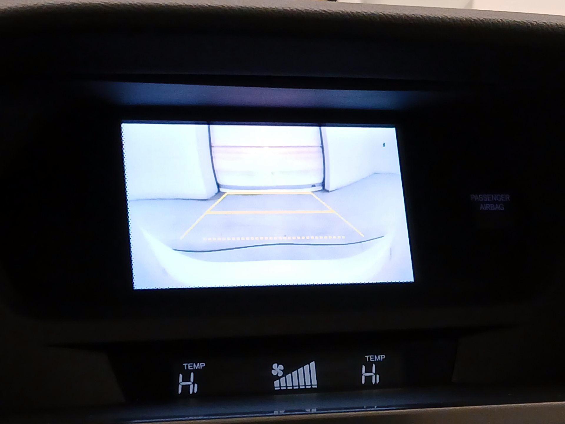 Thumbnail: 2020 Acura ILX - 14