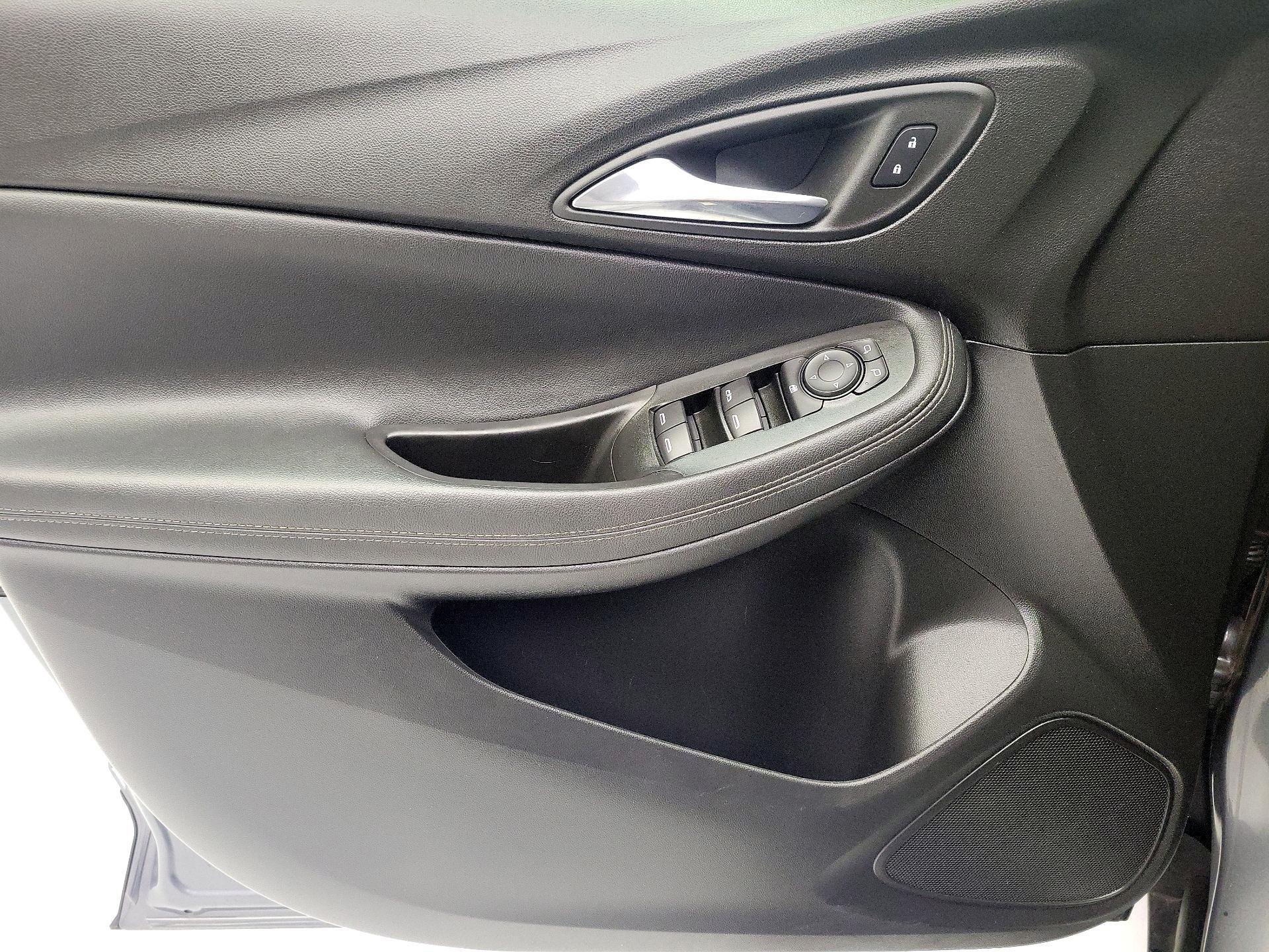 Thumbnail: 2022 Buick Encore GX - 12