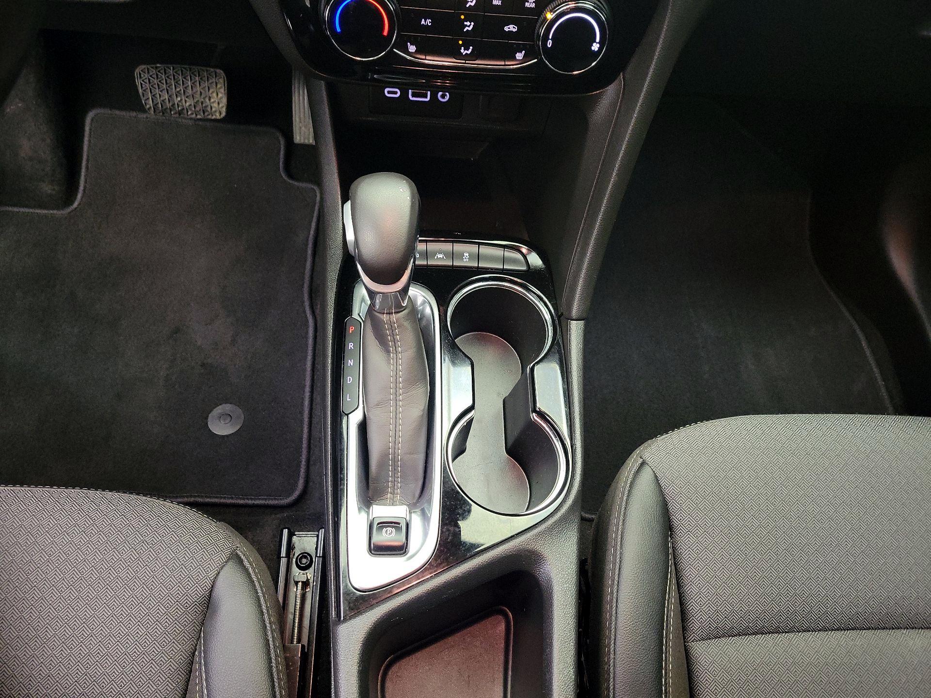 Thumbnail: 2022 Buick Encore GX - 17