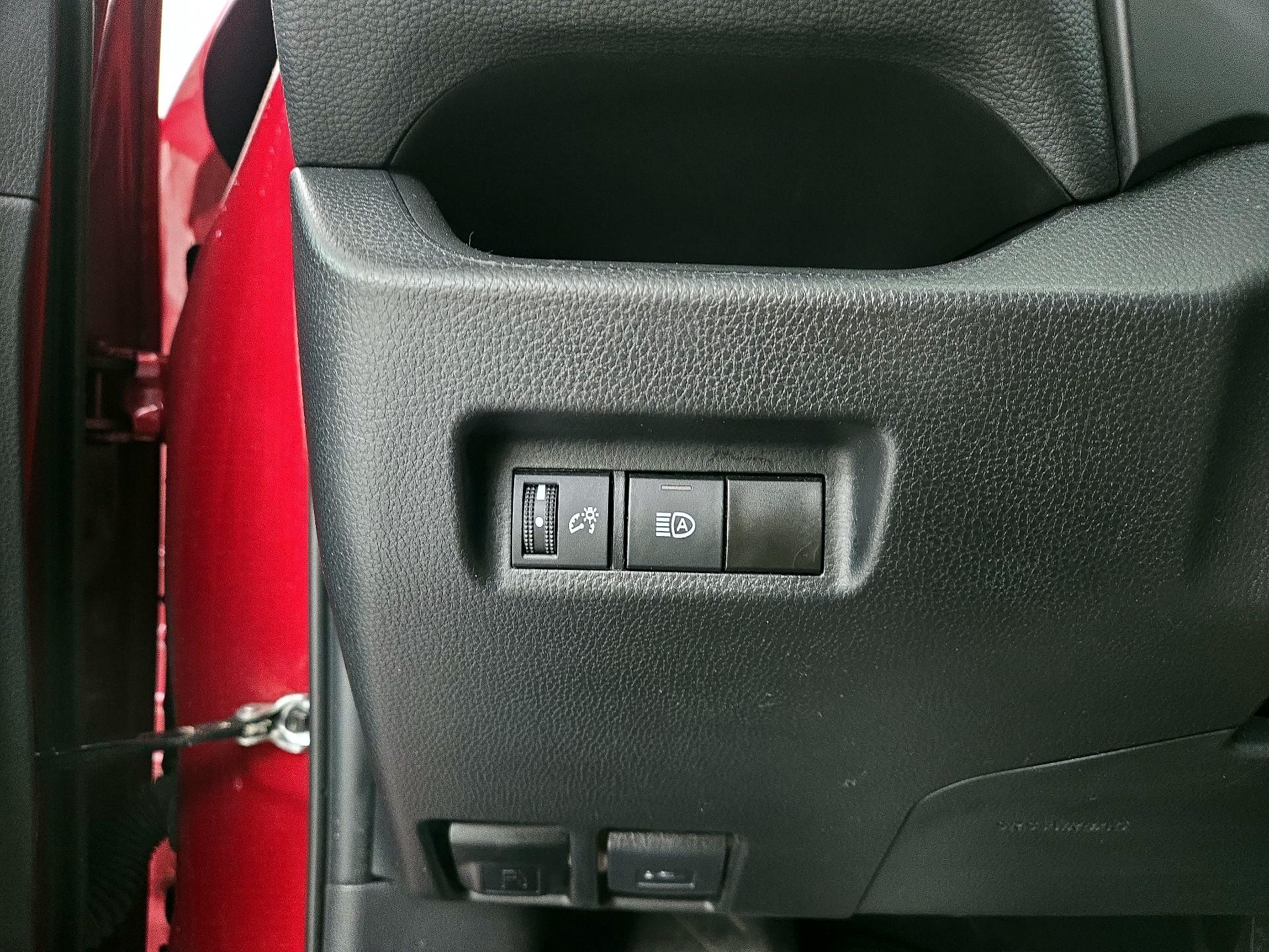 Thumbnail: 2023 Toyota RAV4 - 13