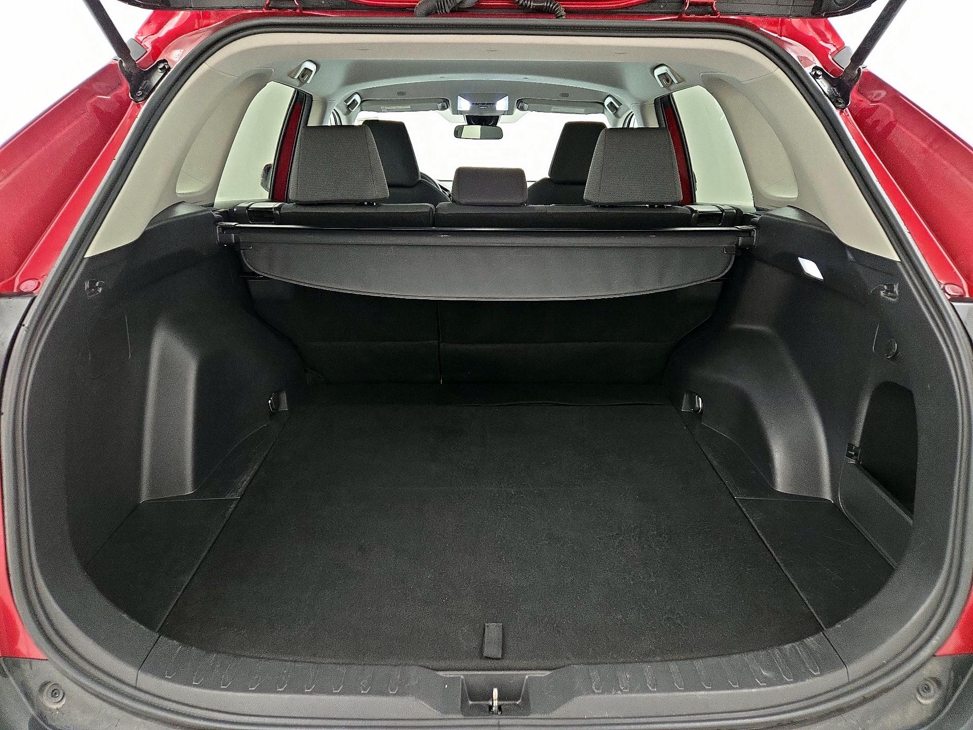 Thumbnail: 2023 Toyota RAV4 - 20