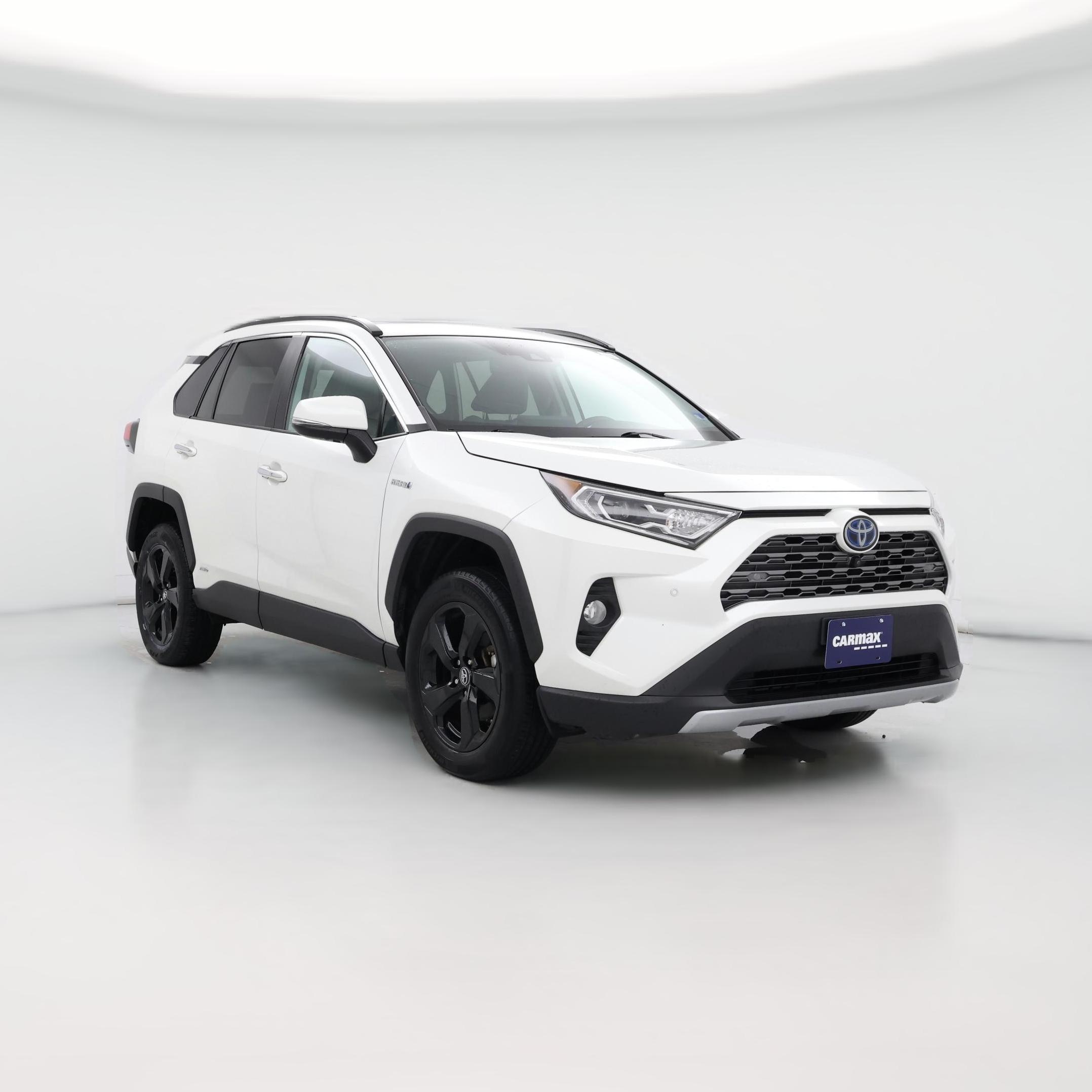 Thumbnail: 2019 Toyota RAV4 - 1
