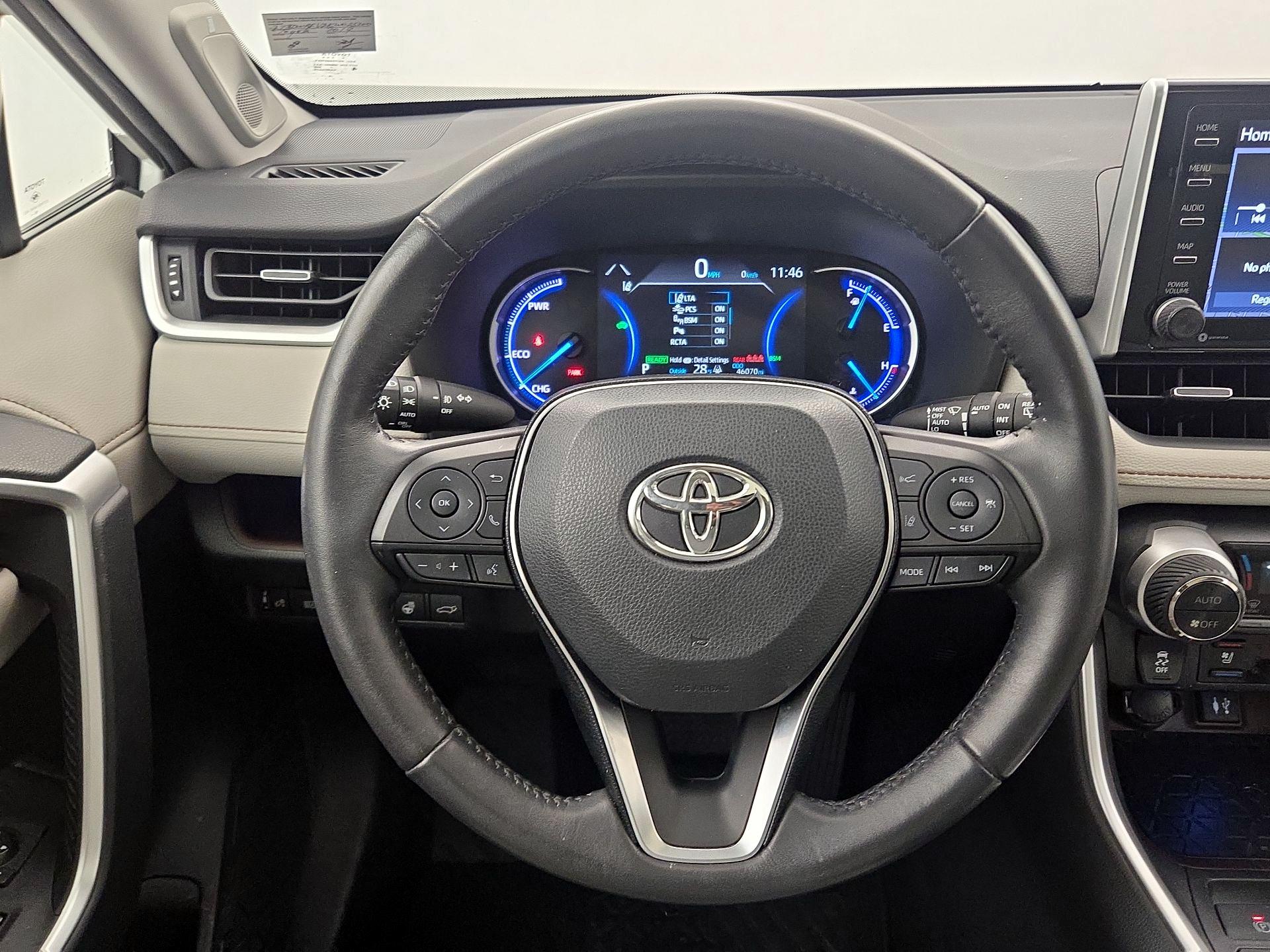 Thumbnail: 2019 Toyota RAV4 - 10