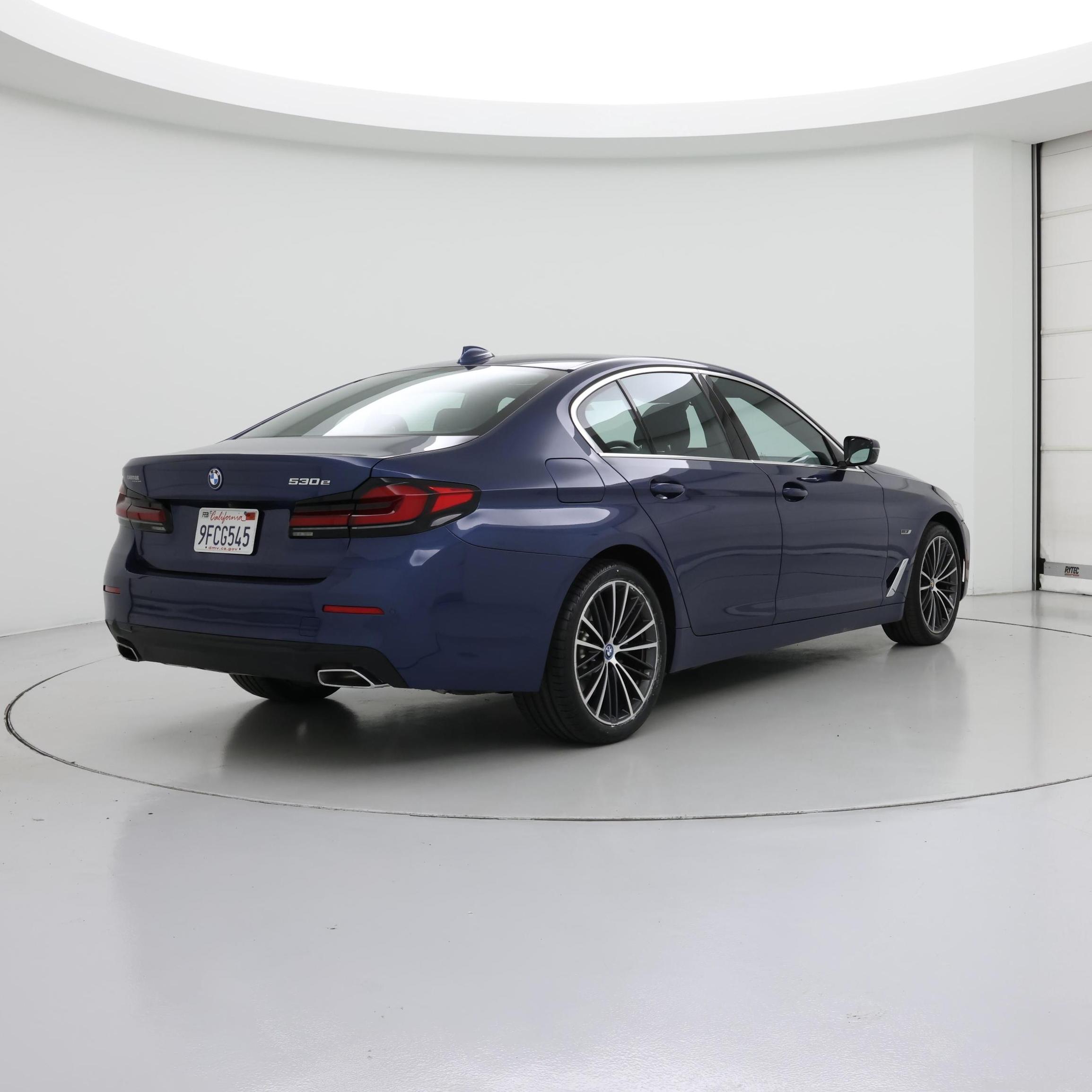 Thumbnail: 2023 BMW 5 Series - 8