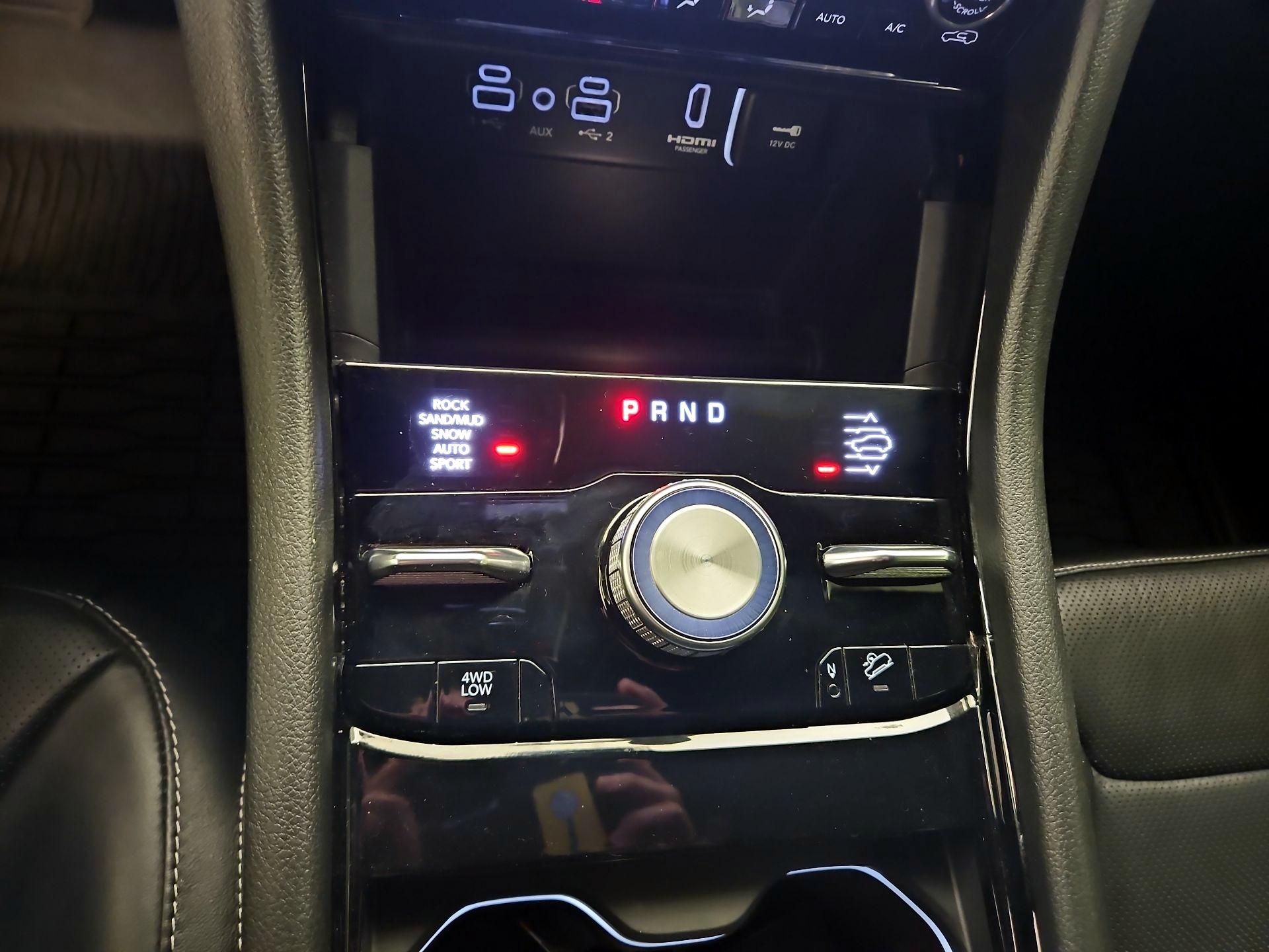 Thumbnail: 2023 Jeep Grand Cherokee - 18