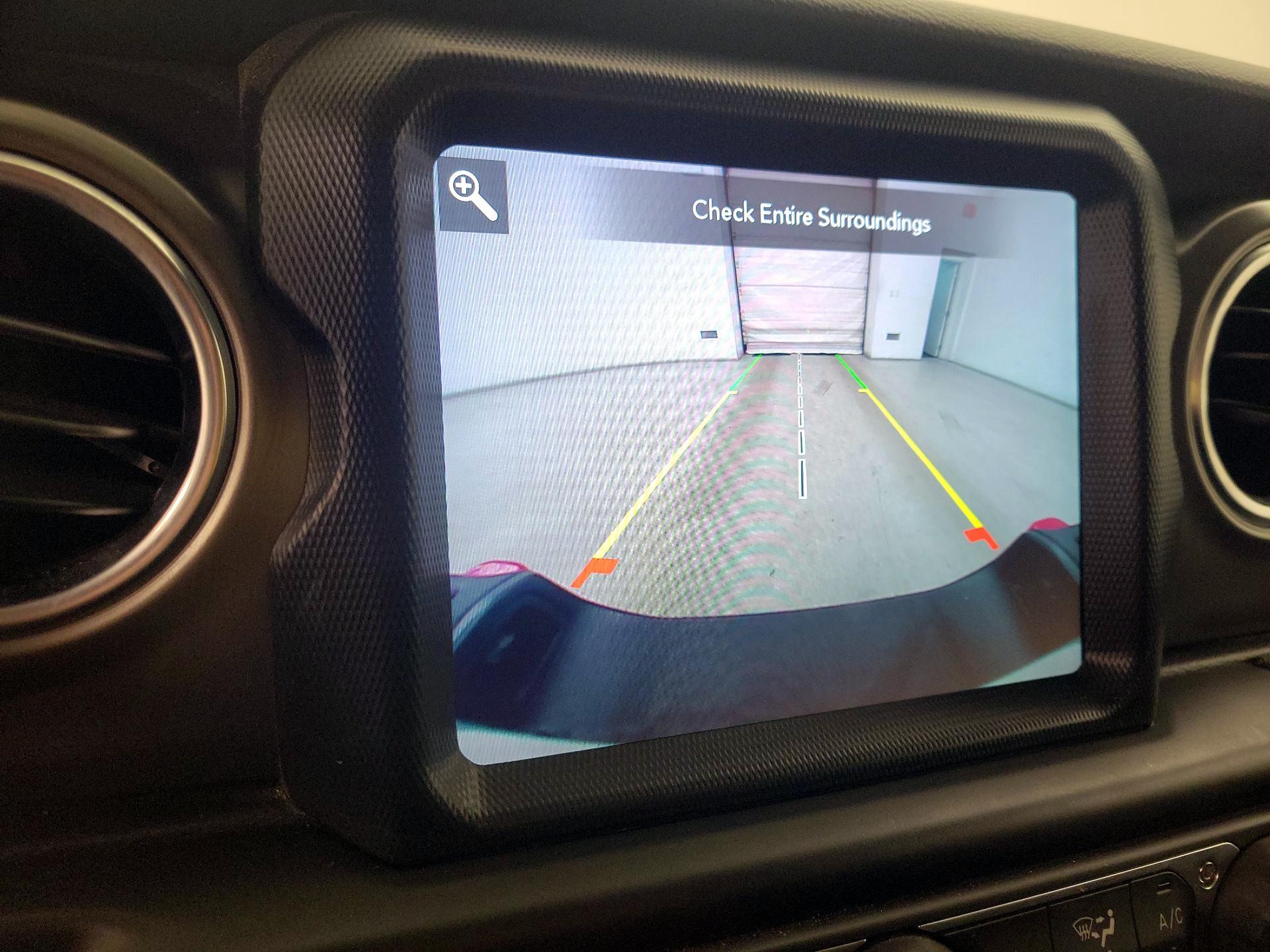 Thumbnail: 2022 Jeep Gladiator - 15