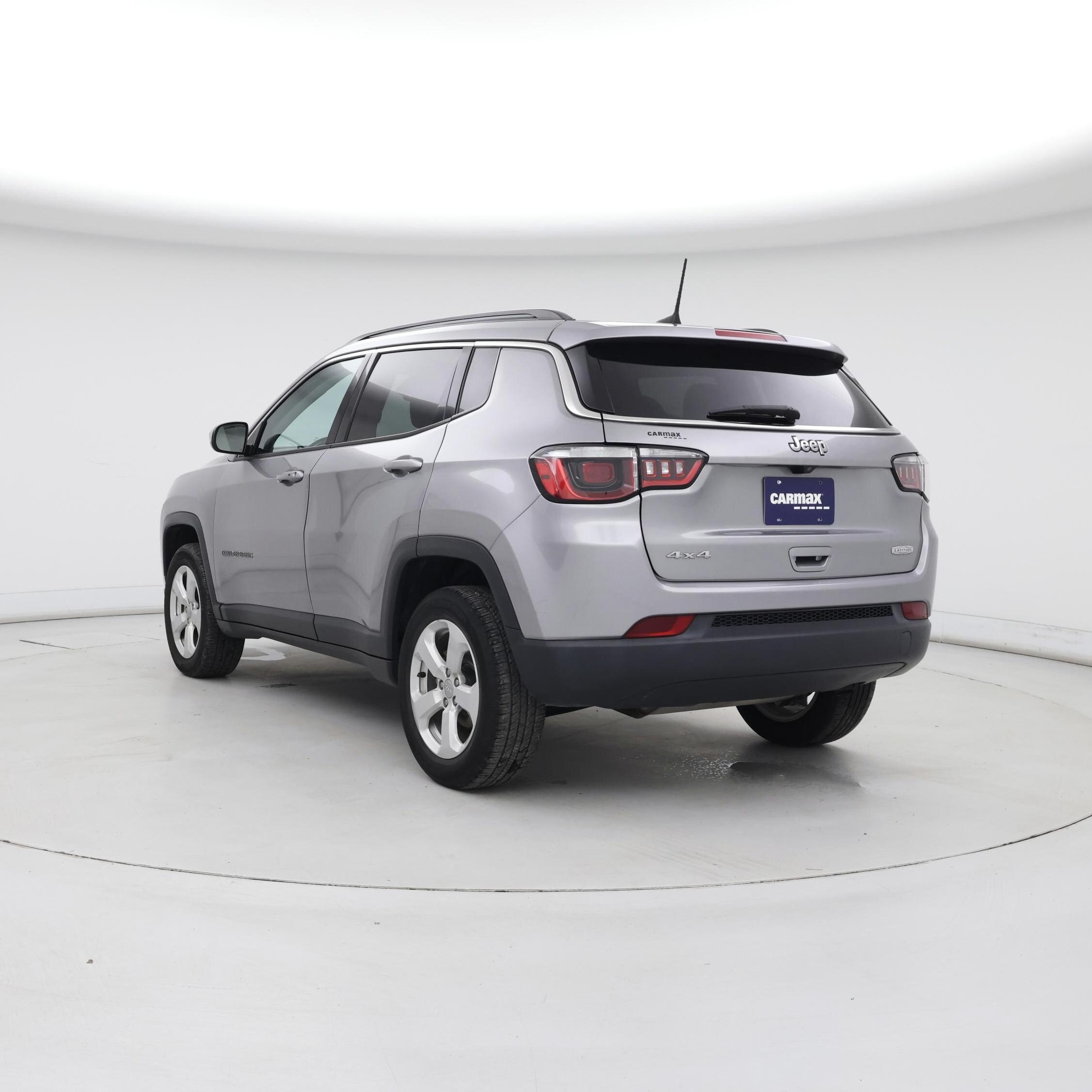 Thumbnail: 2019 Jeep Compass - 2