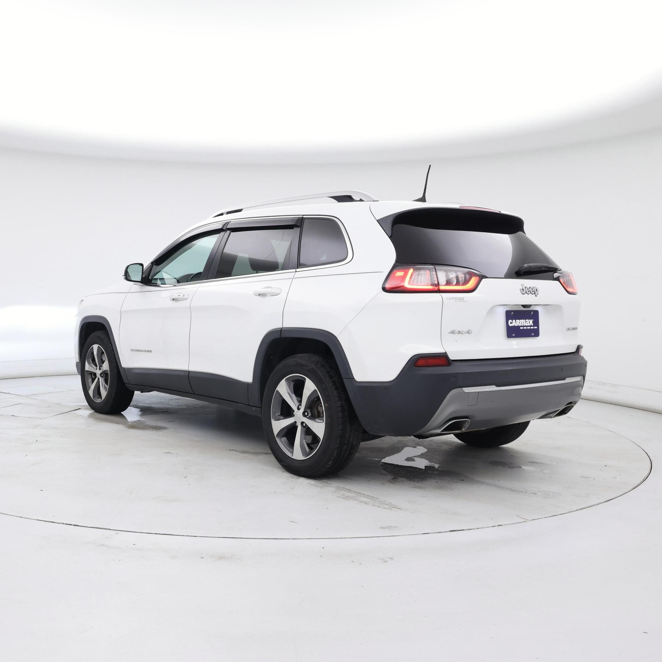 Thumbnail: 2019 Jeep Cherokee - 2