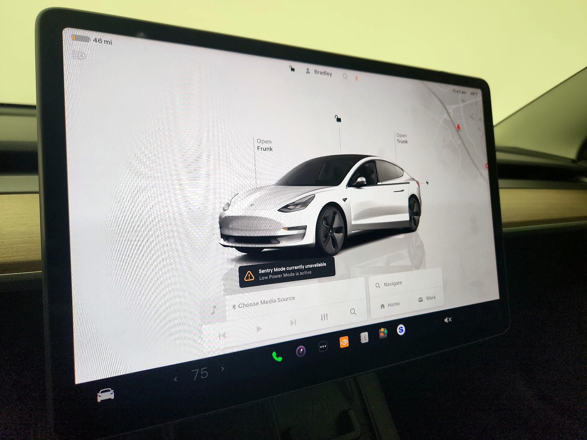 Thumbnail: 2023 Tesla Model 3 - 15