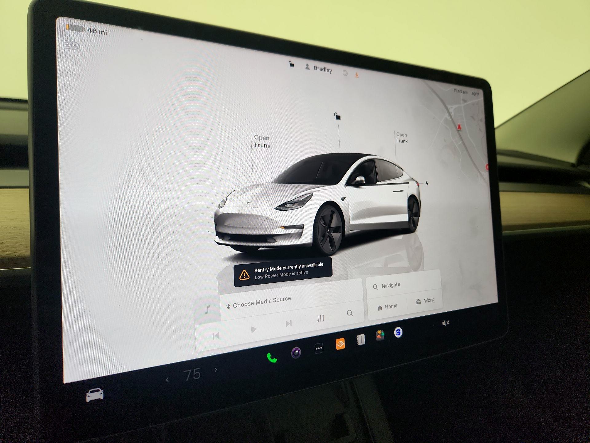 Thumbnail: 2023 Tesla Model 3 - 16