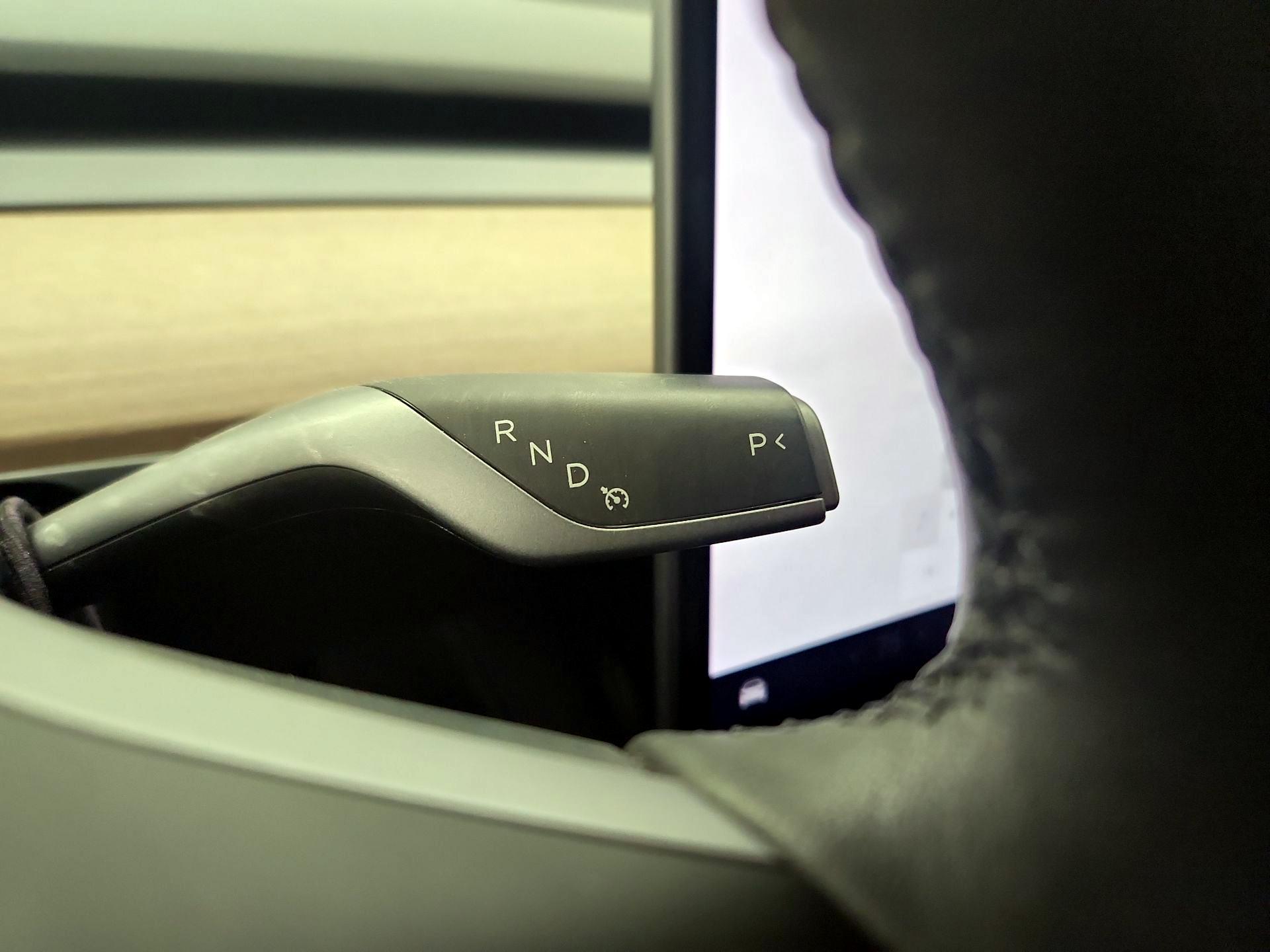 Thumbnail: 2023 Tesla Model 3 - 17