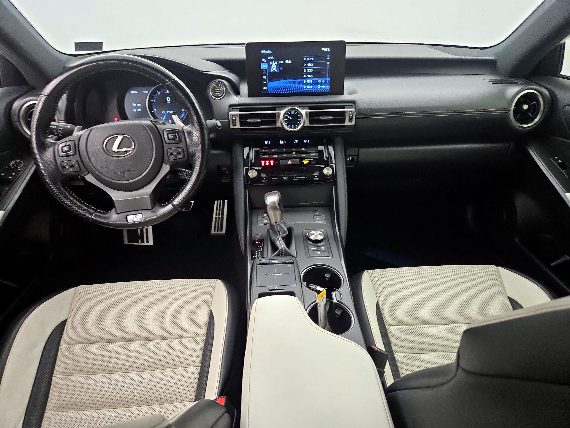 Thumbnail: 2021 Lexus IS - 9