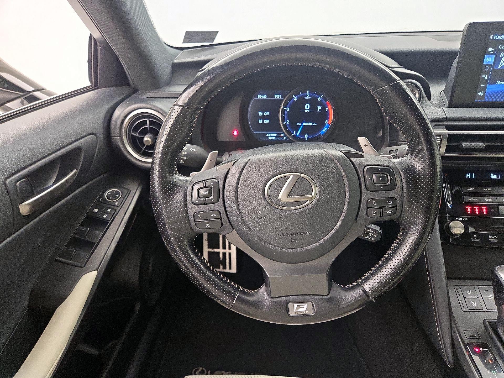 Thumbnail: 2021 Lexus IS - 10