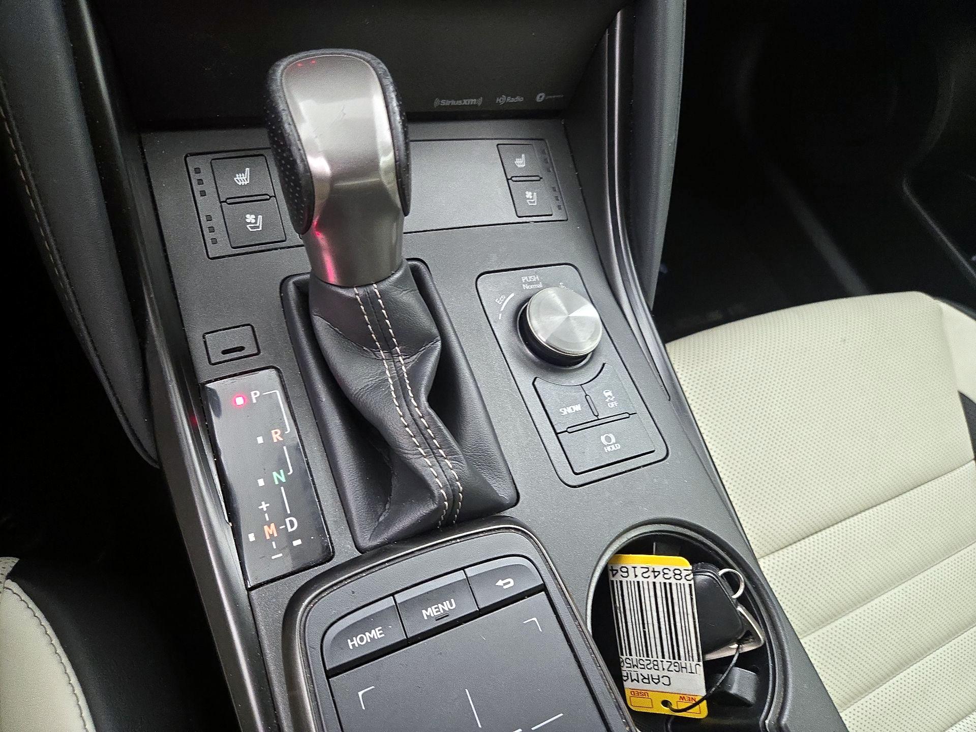 Thumbnail: 2021 Lexus IS - 18